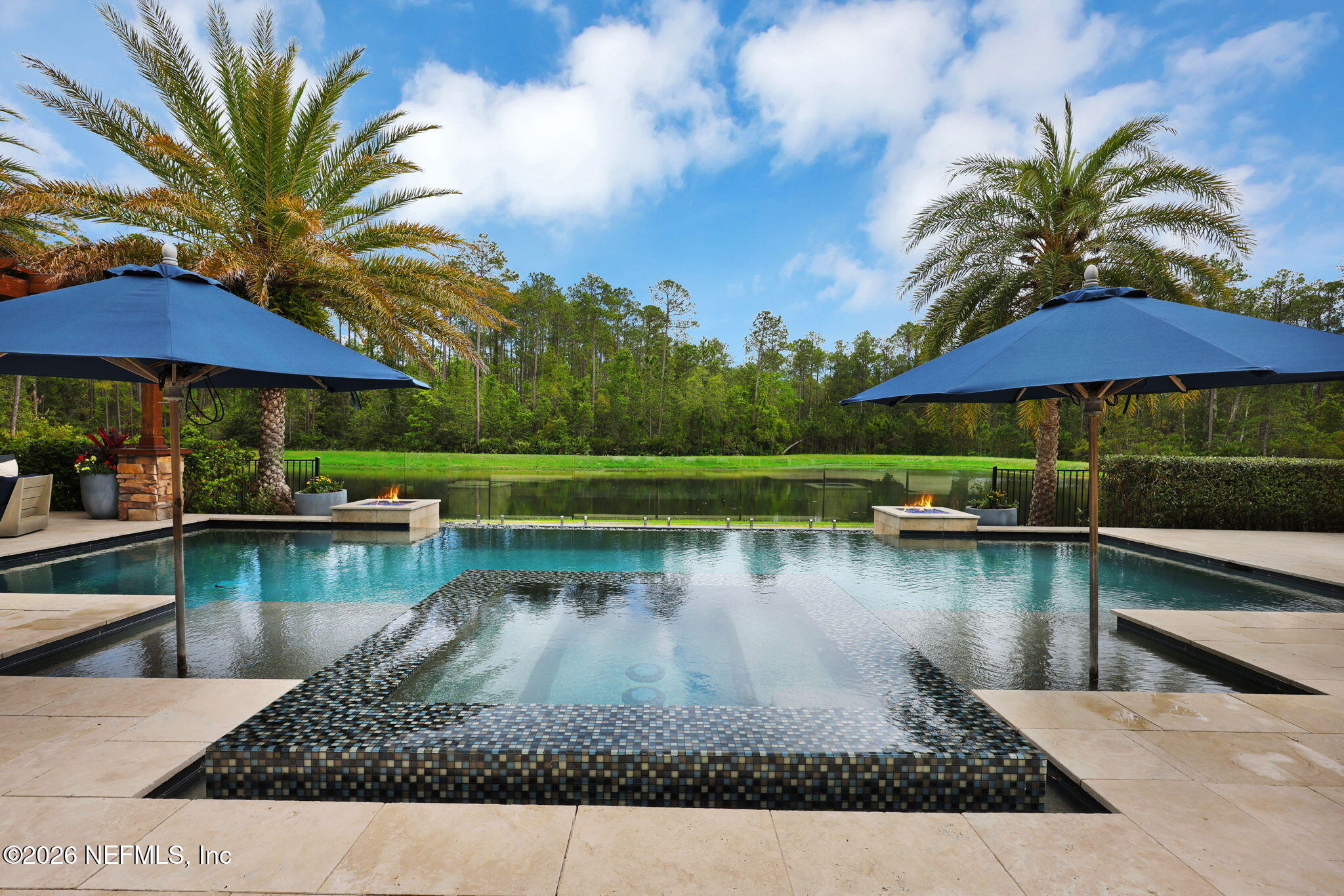 449 DEER VALLEY Drive