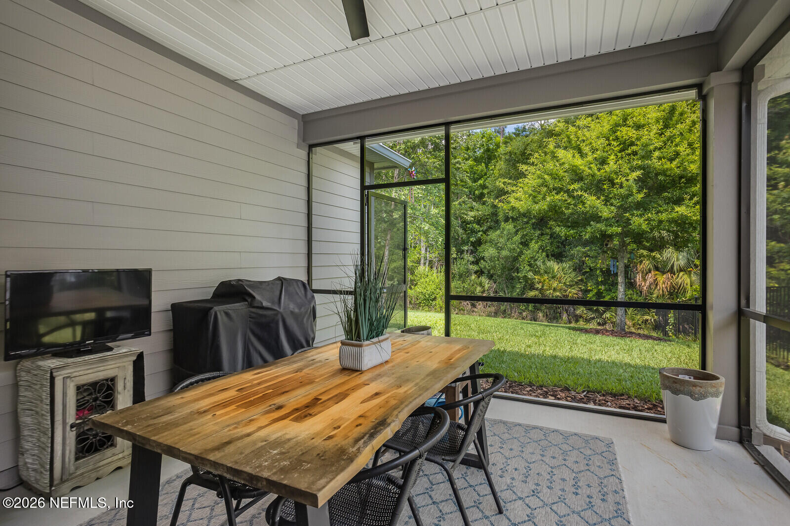 425 UNION HILL Drive