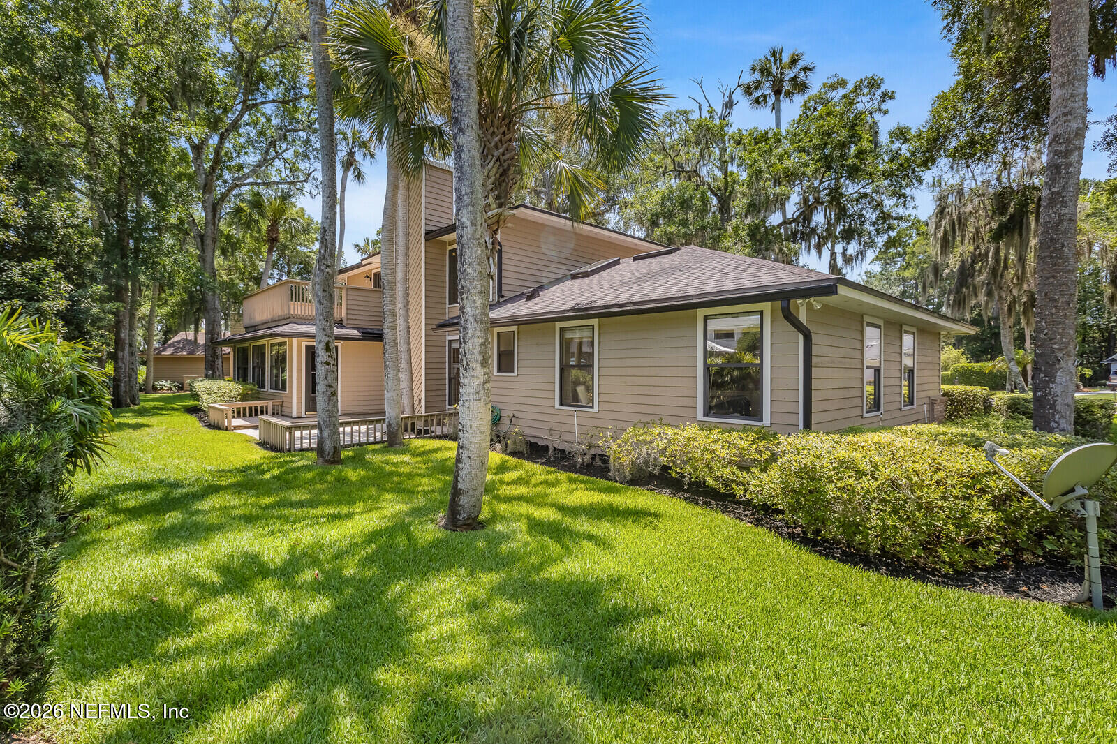 5008 BUTTONWOOD Drive