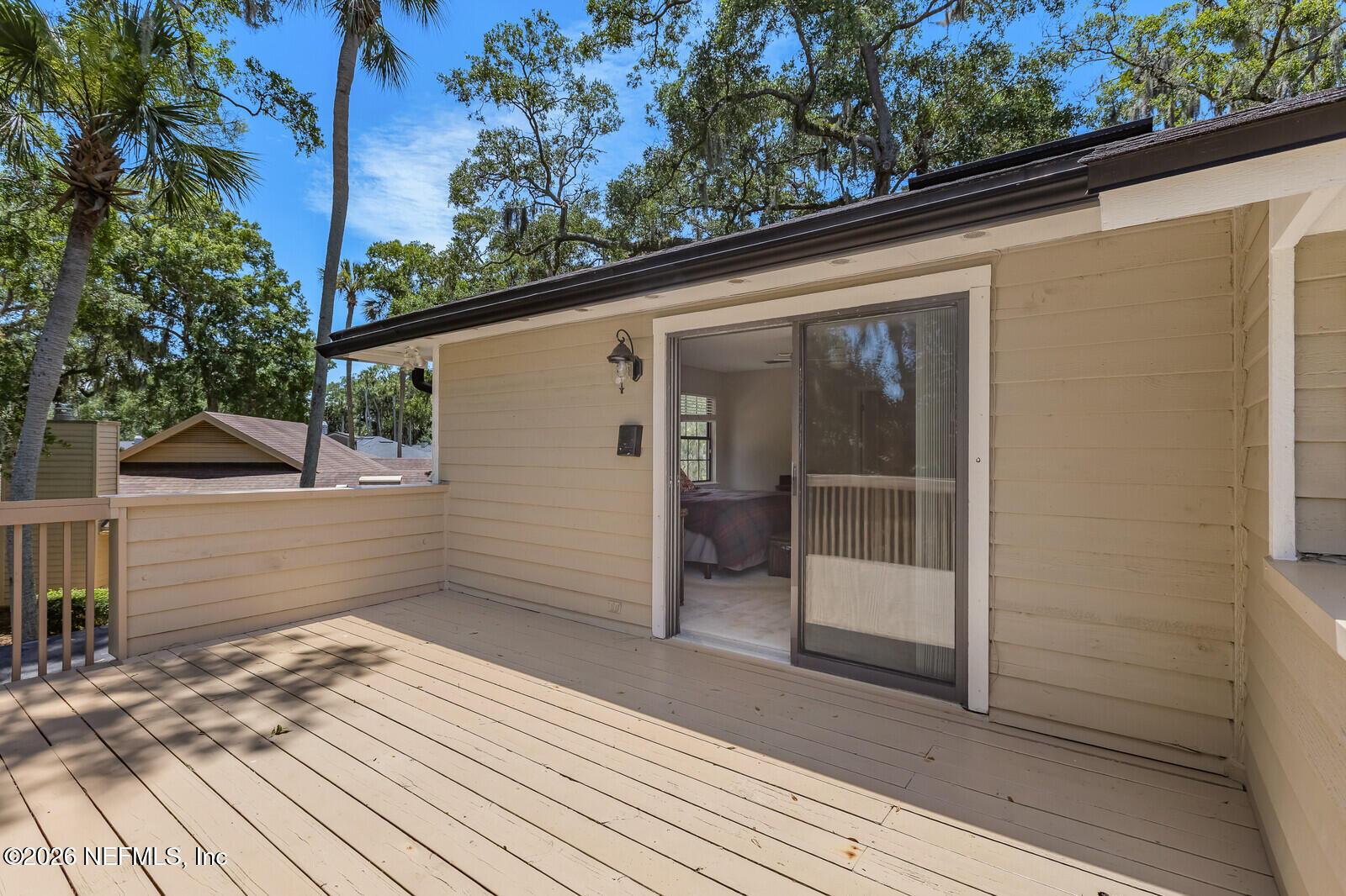 5008 BUTTONWOOD Drive