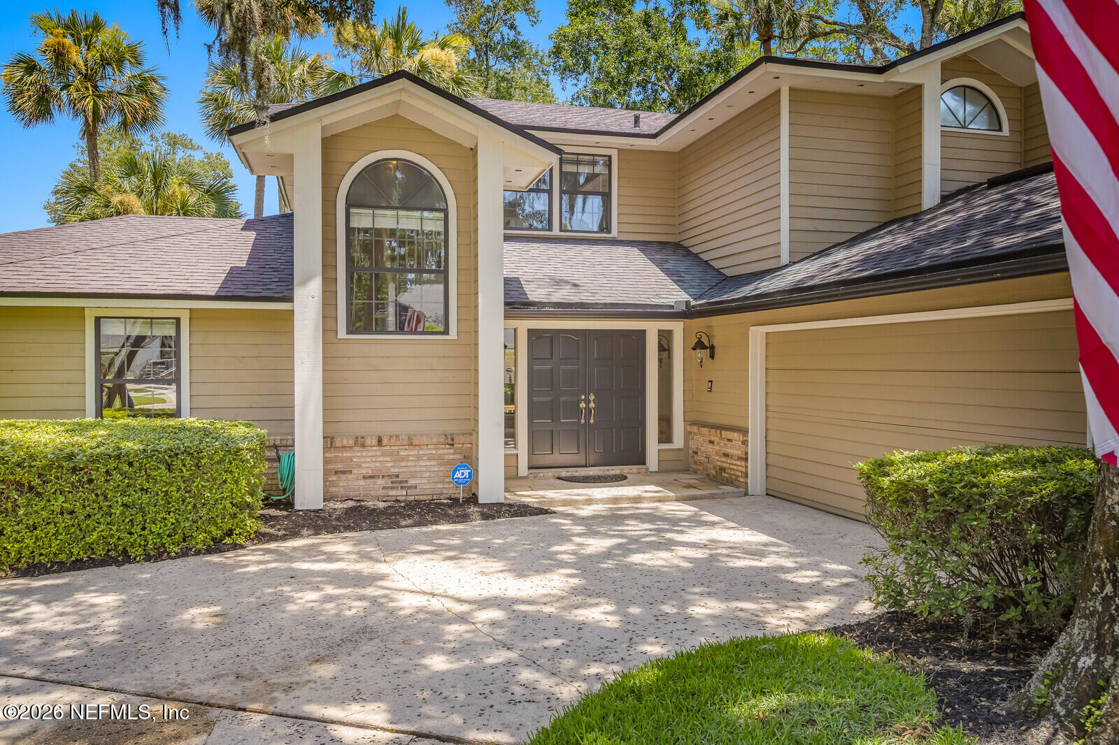 5008 BUTTONWOOD Drive