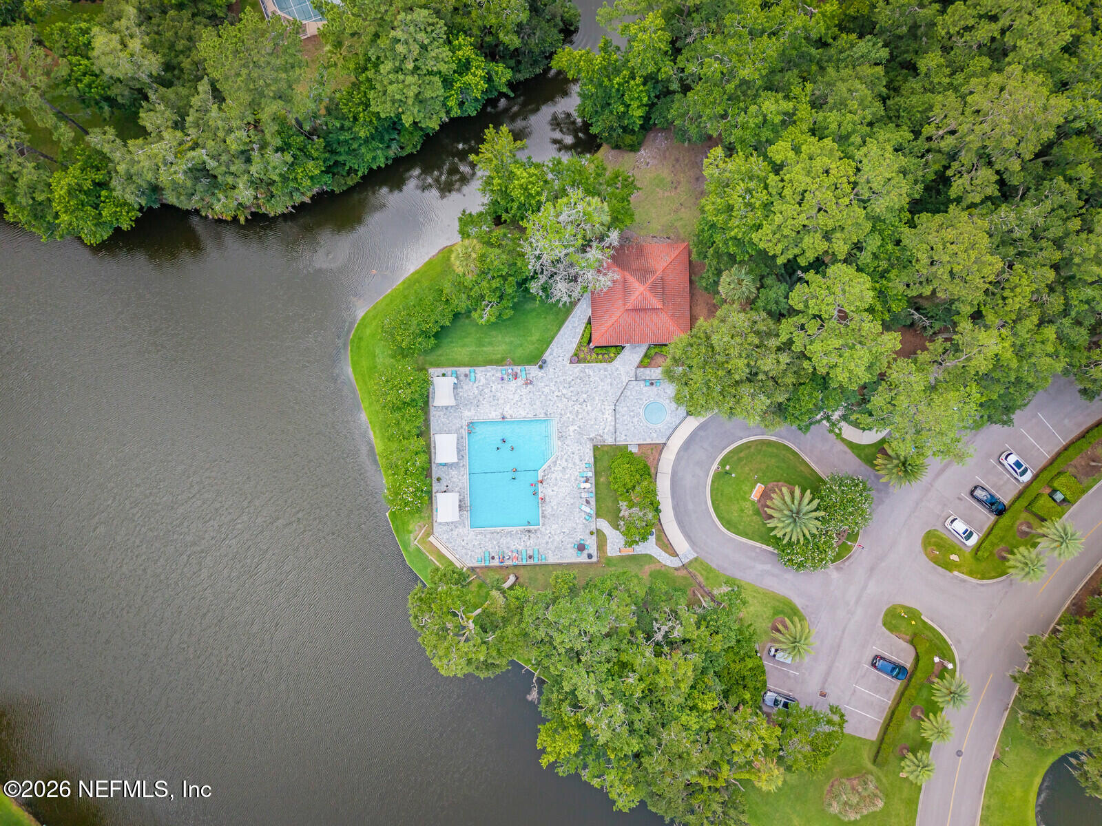 5008 BUTTONWOOD Drive