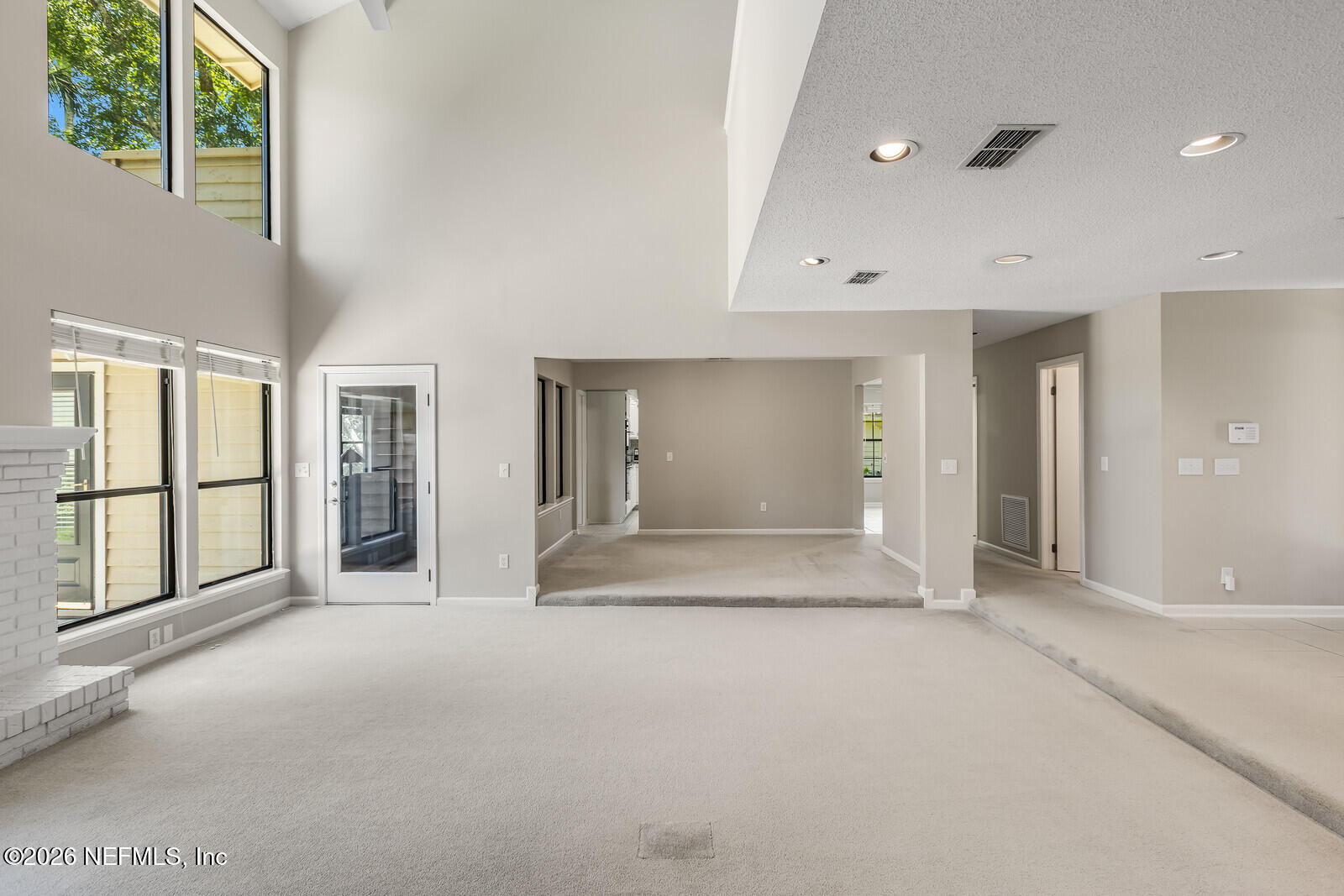 5008 BUTTONWOOD Drive