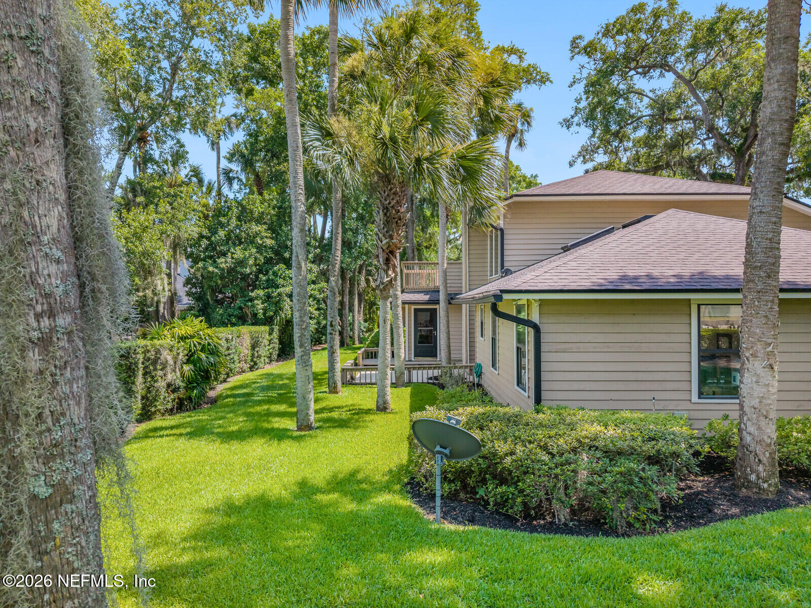 5008 BUTTONWOOD Drive