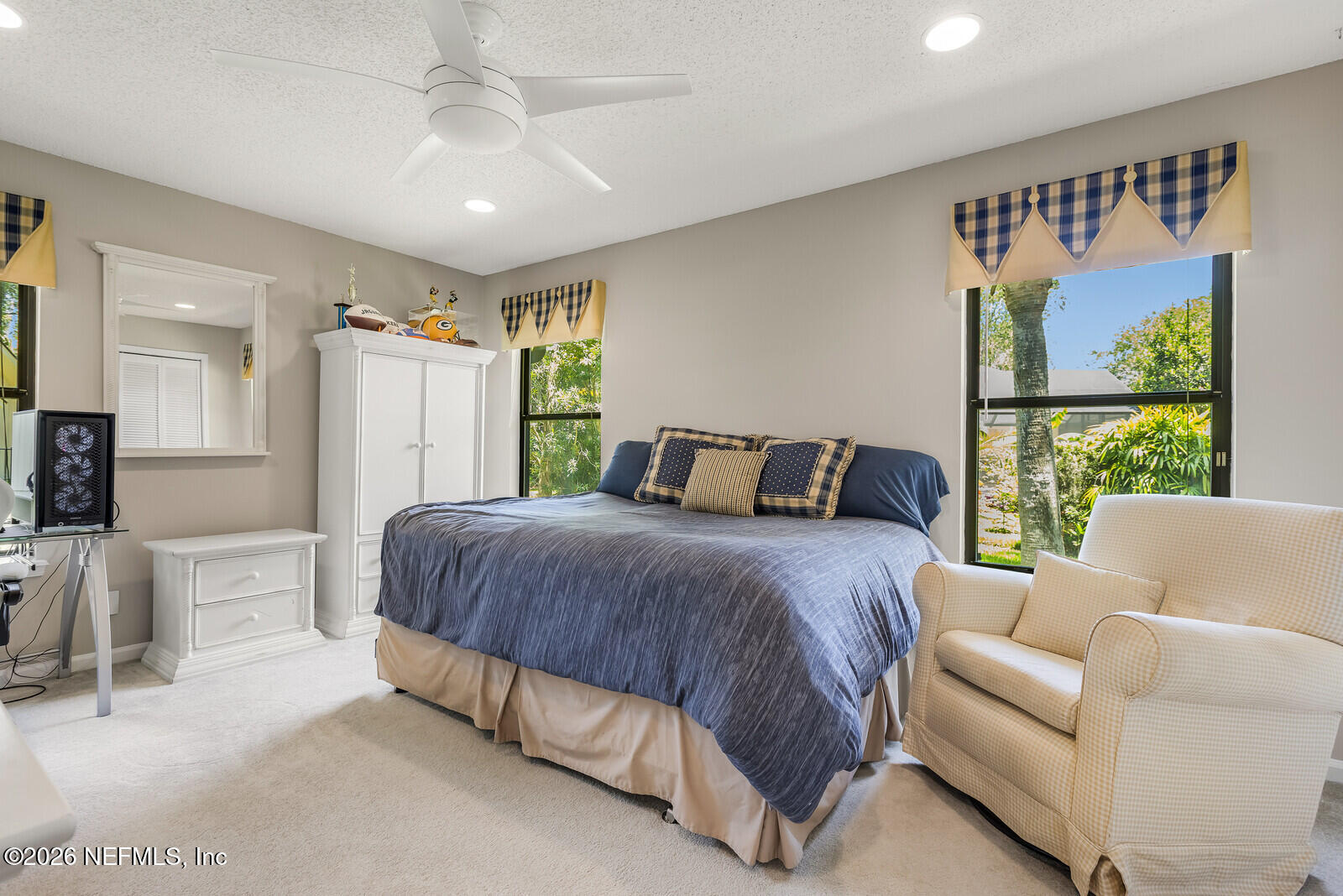 5008 BUTTONWOOD Drive