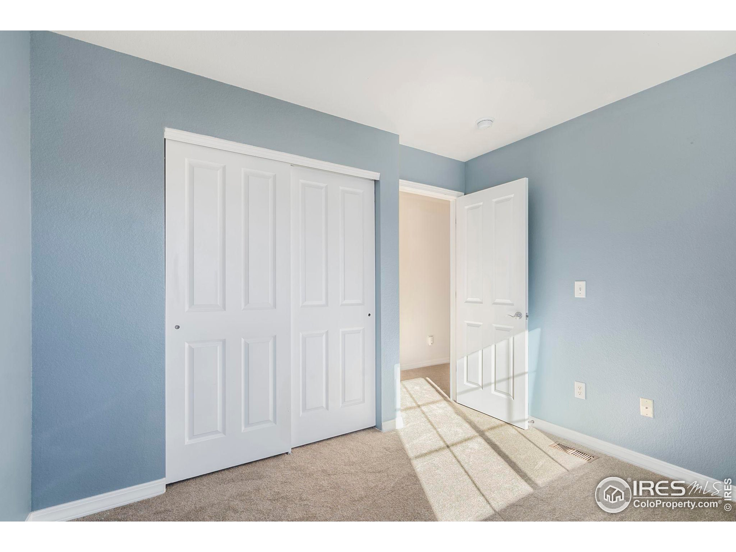 5551 Cornerstone Dr D-19