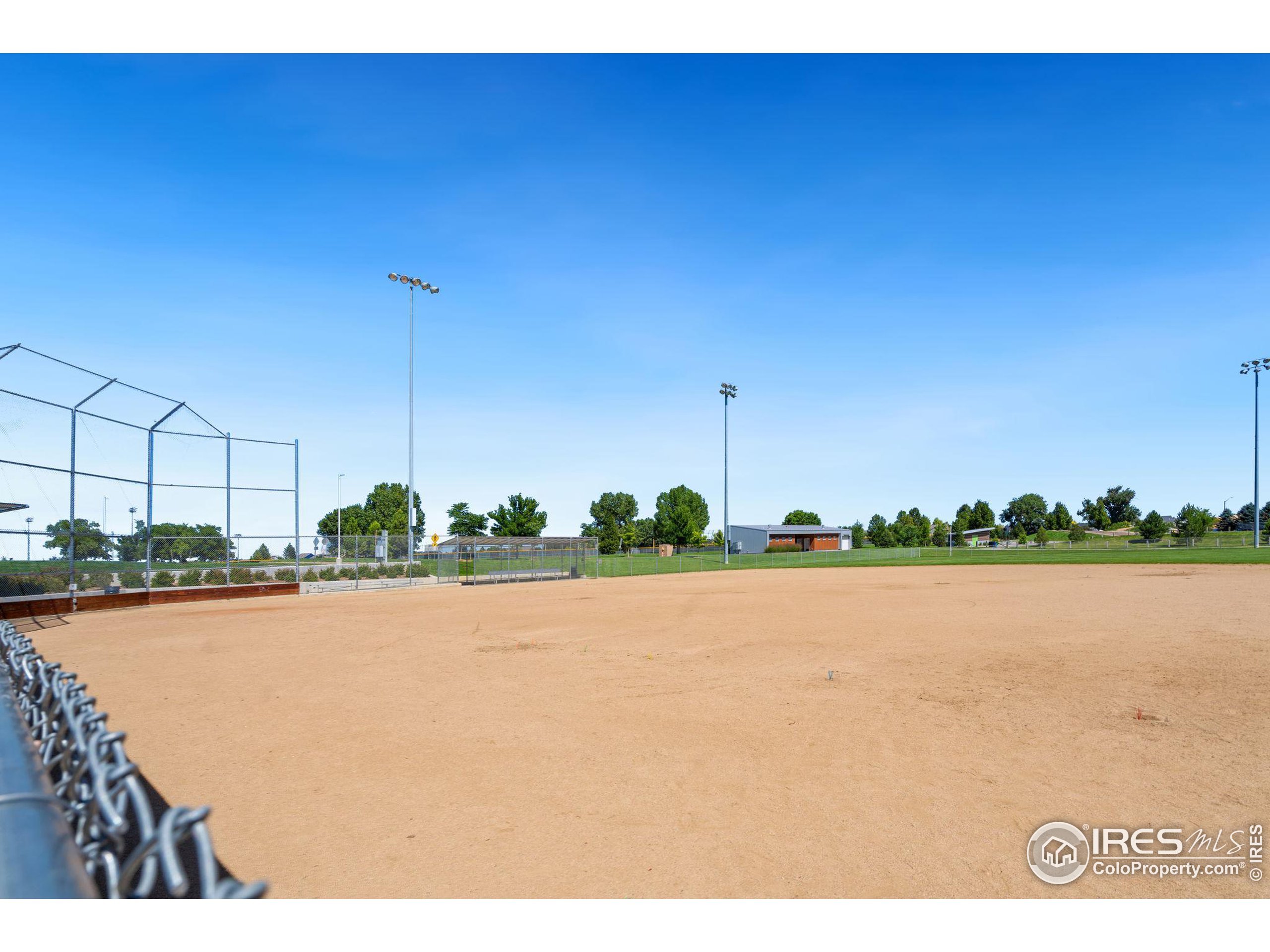 5551 Cornerstone Dr D-19