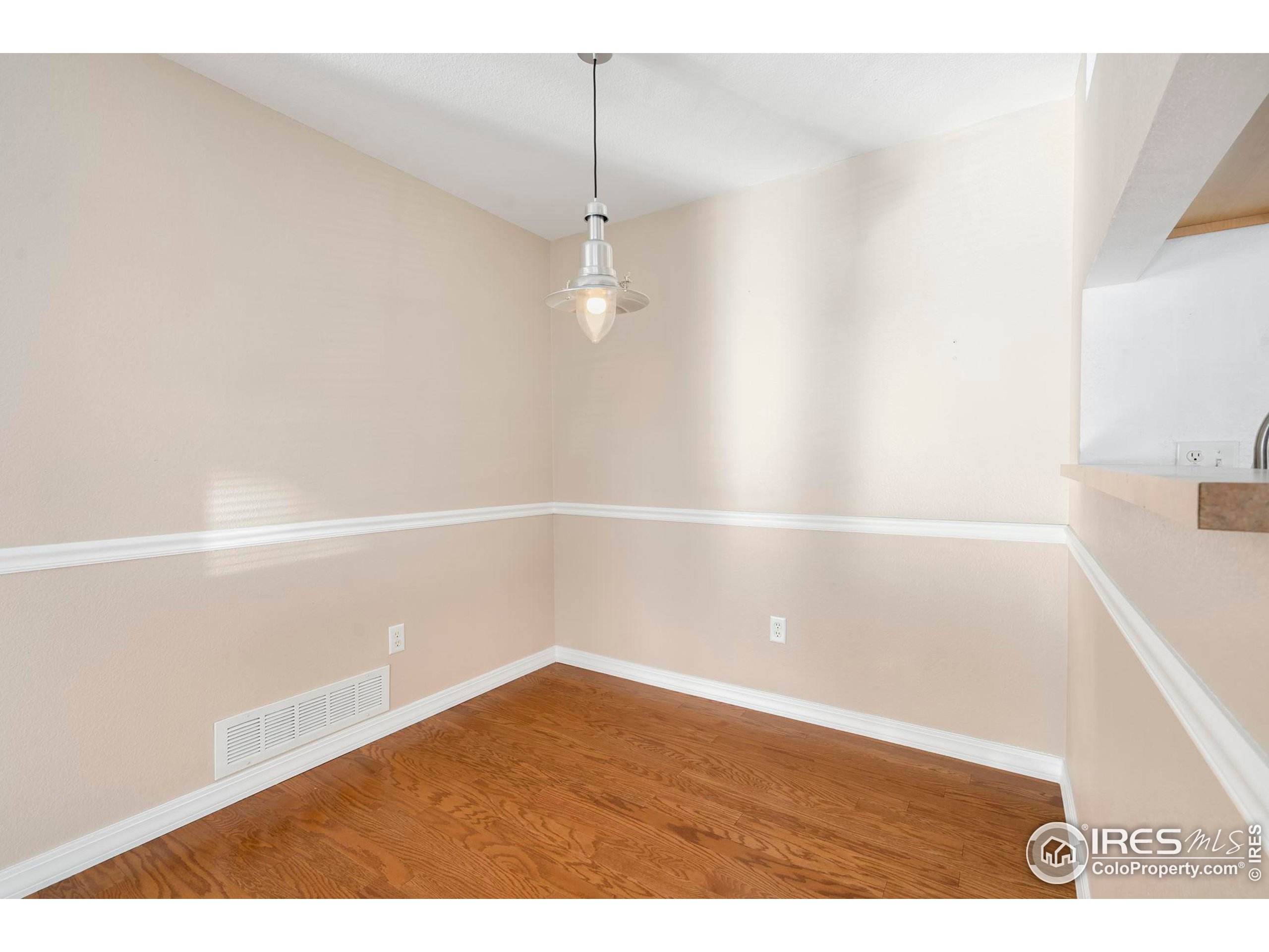 5551 Cornerstone Dr D-19