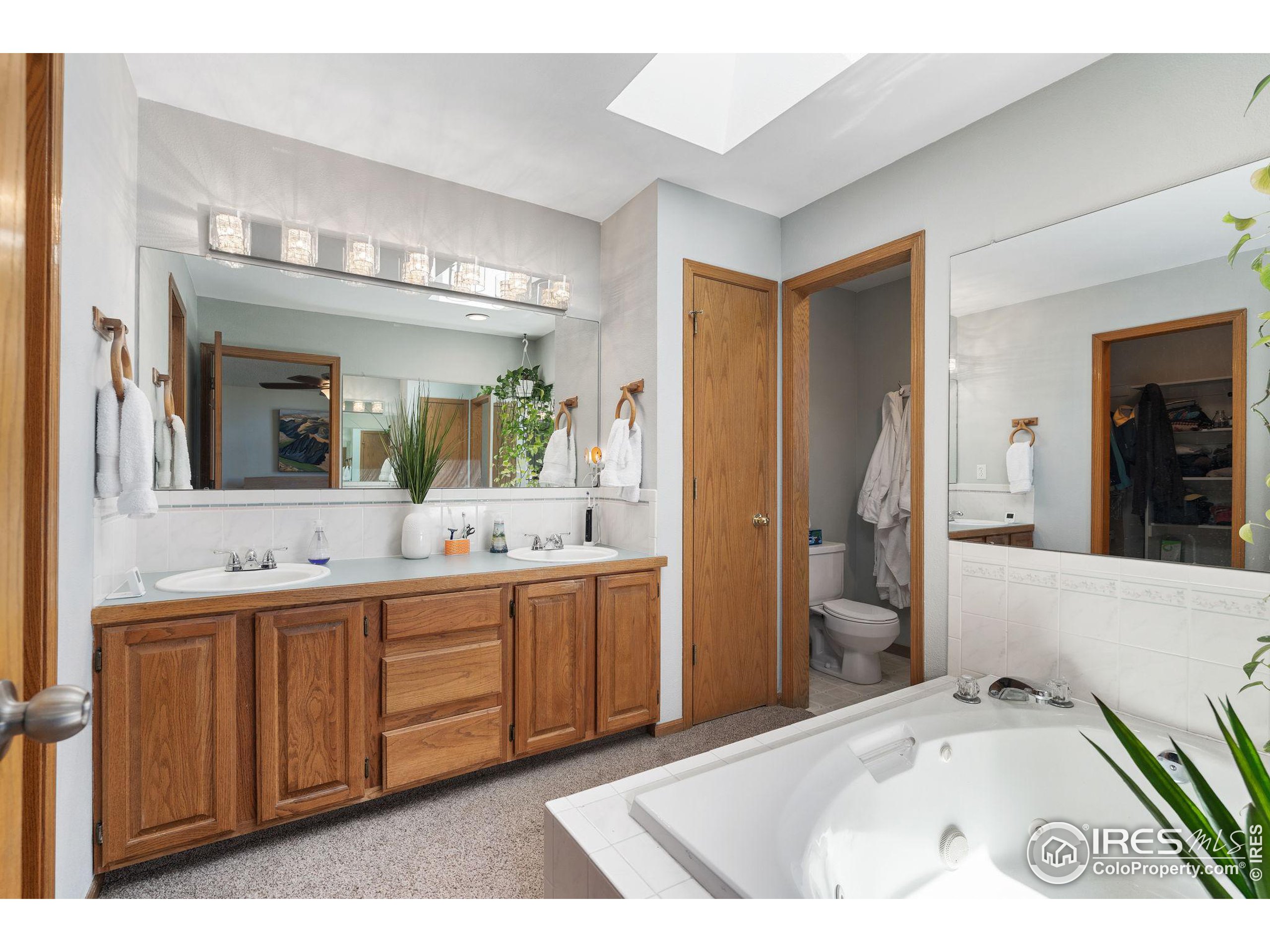 1318 Silk Oak Dr