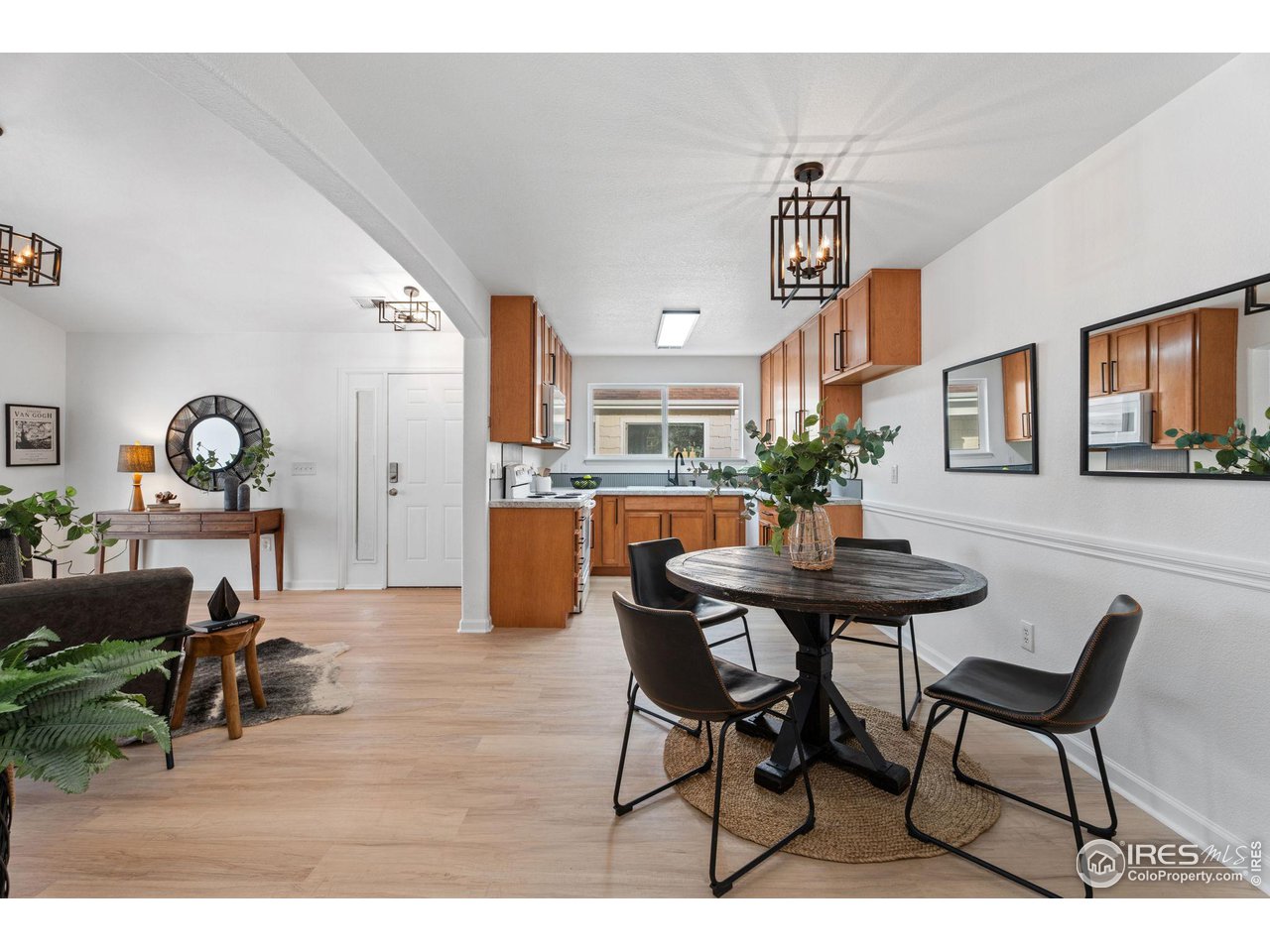 4675 Hahns Peak Dr 203