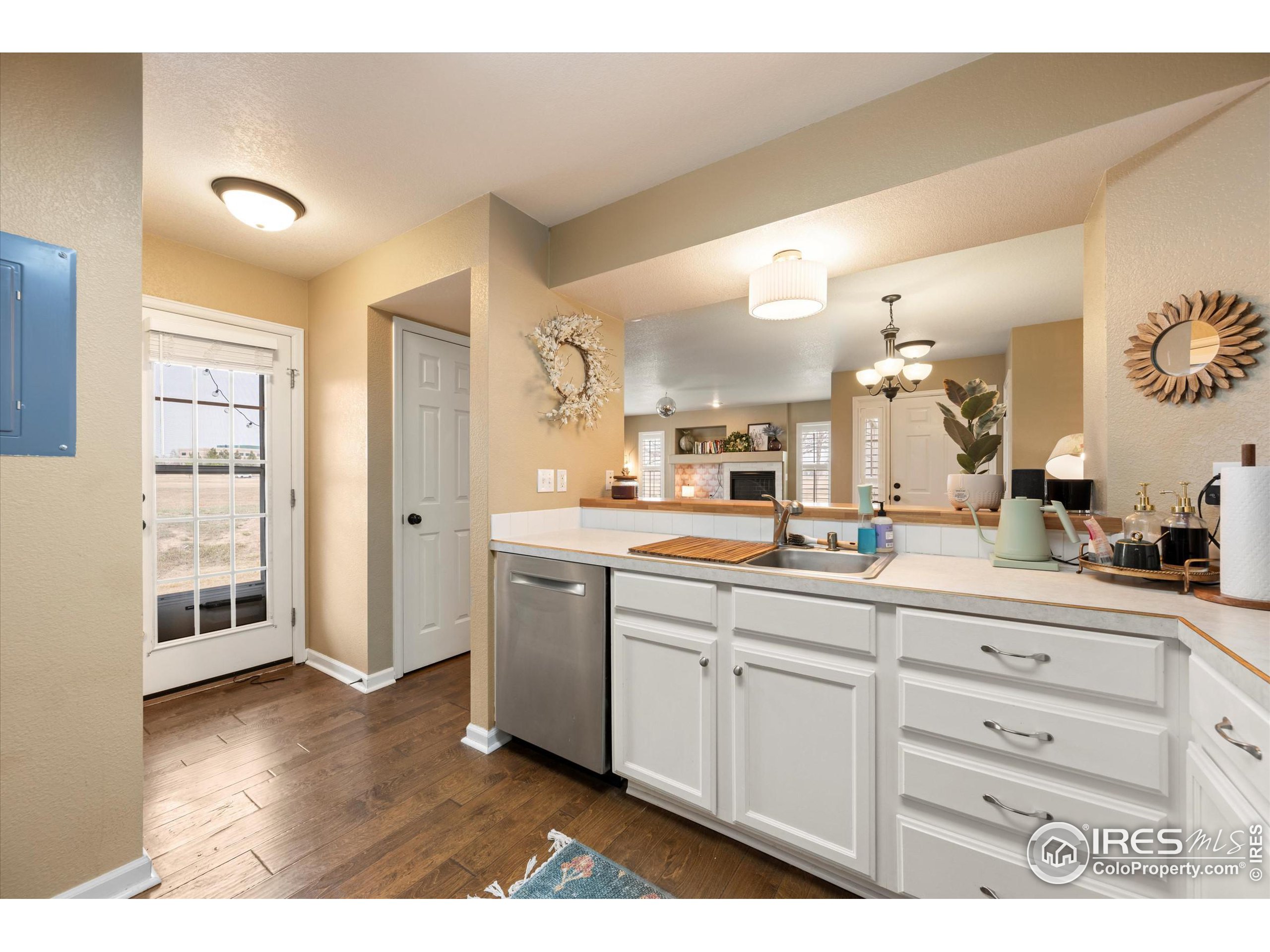 2120 Timber Creek Dr J-3