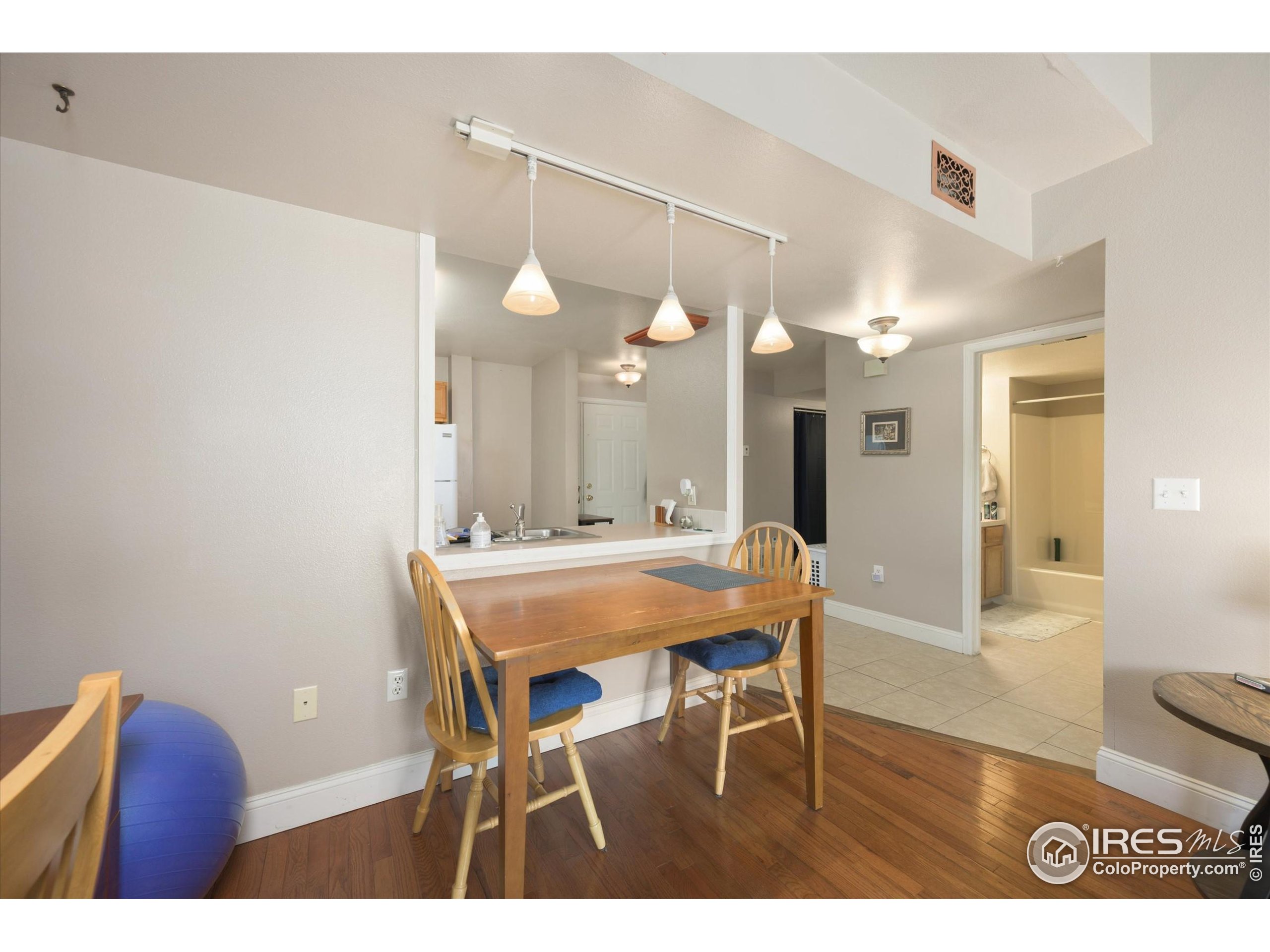 1020 Rolland Moore Dr 2D