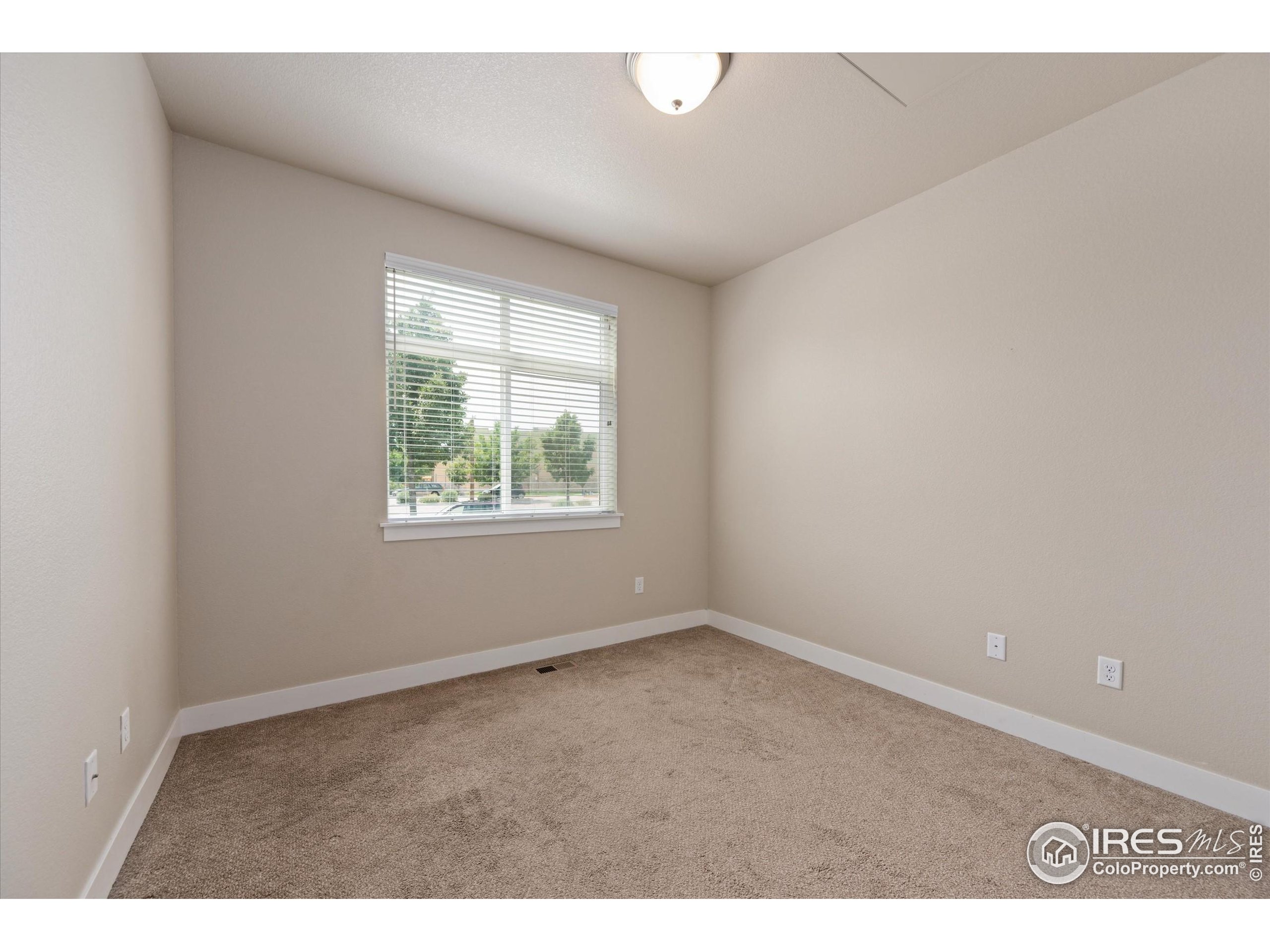 2608 Kansas Dr C119