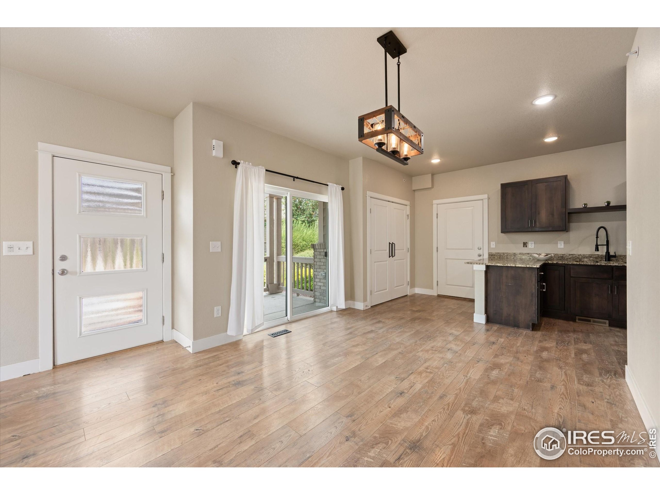 2608 Kansas Dr C119