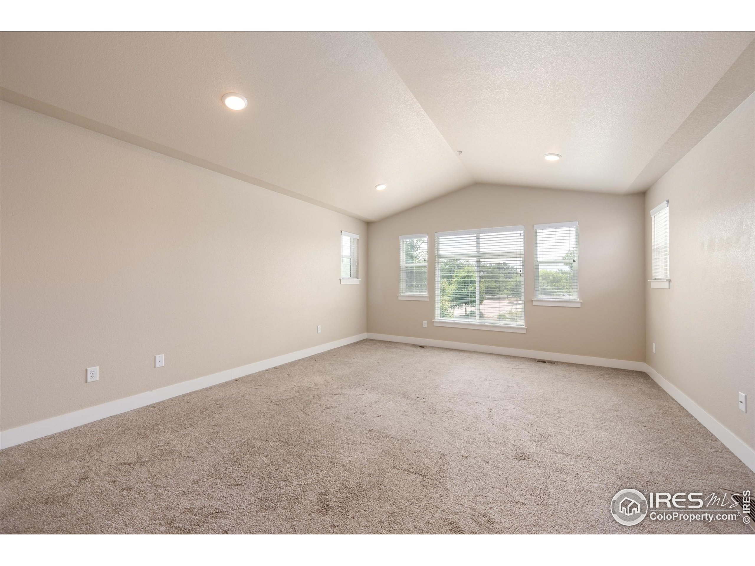 2608 Kansas Dr C119