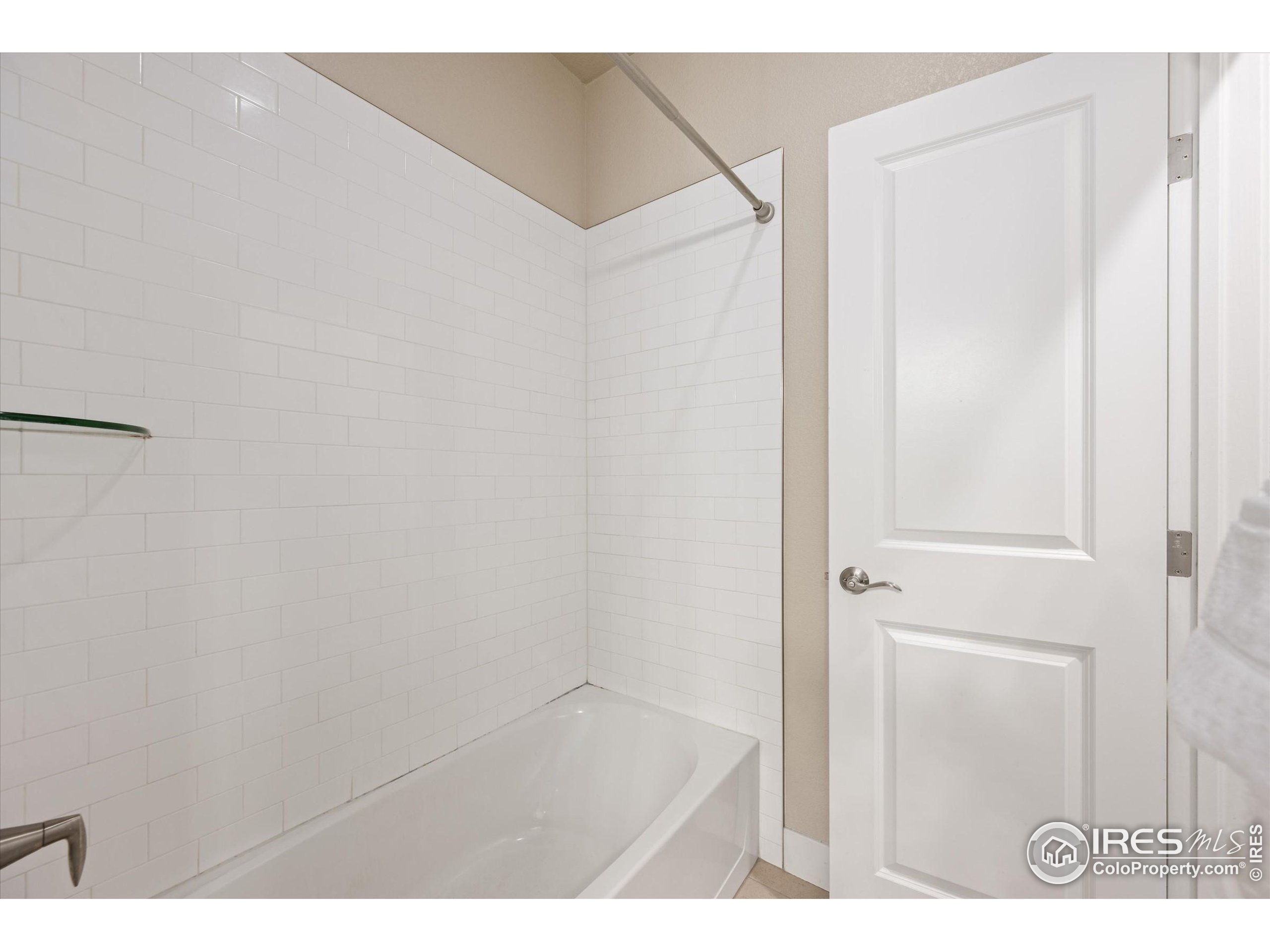 2608 Kansas Dr C119