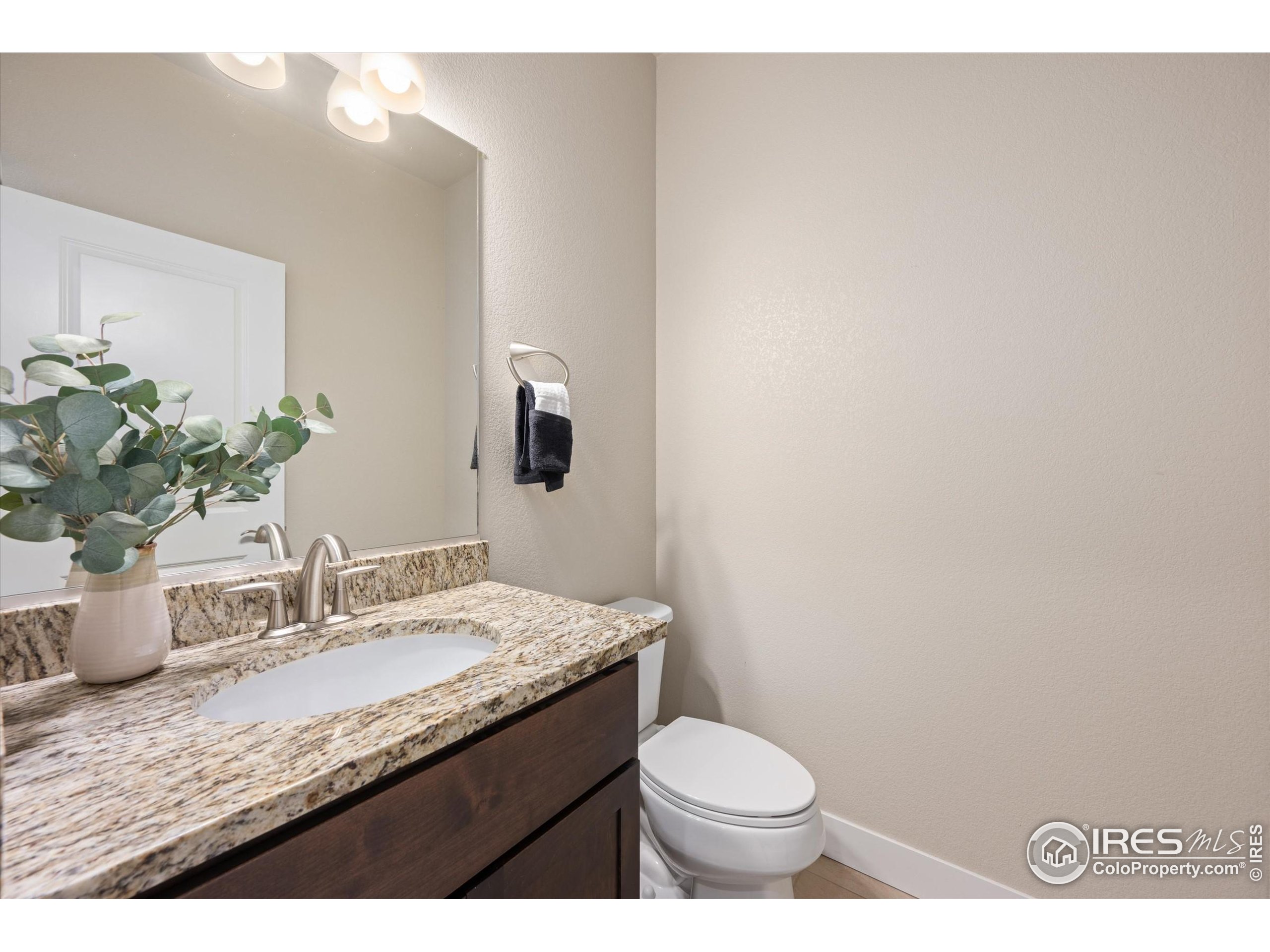 2608 Kansas Dr C119