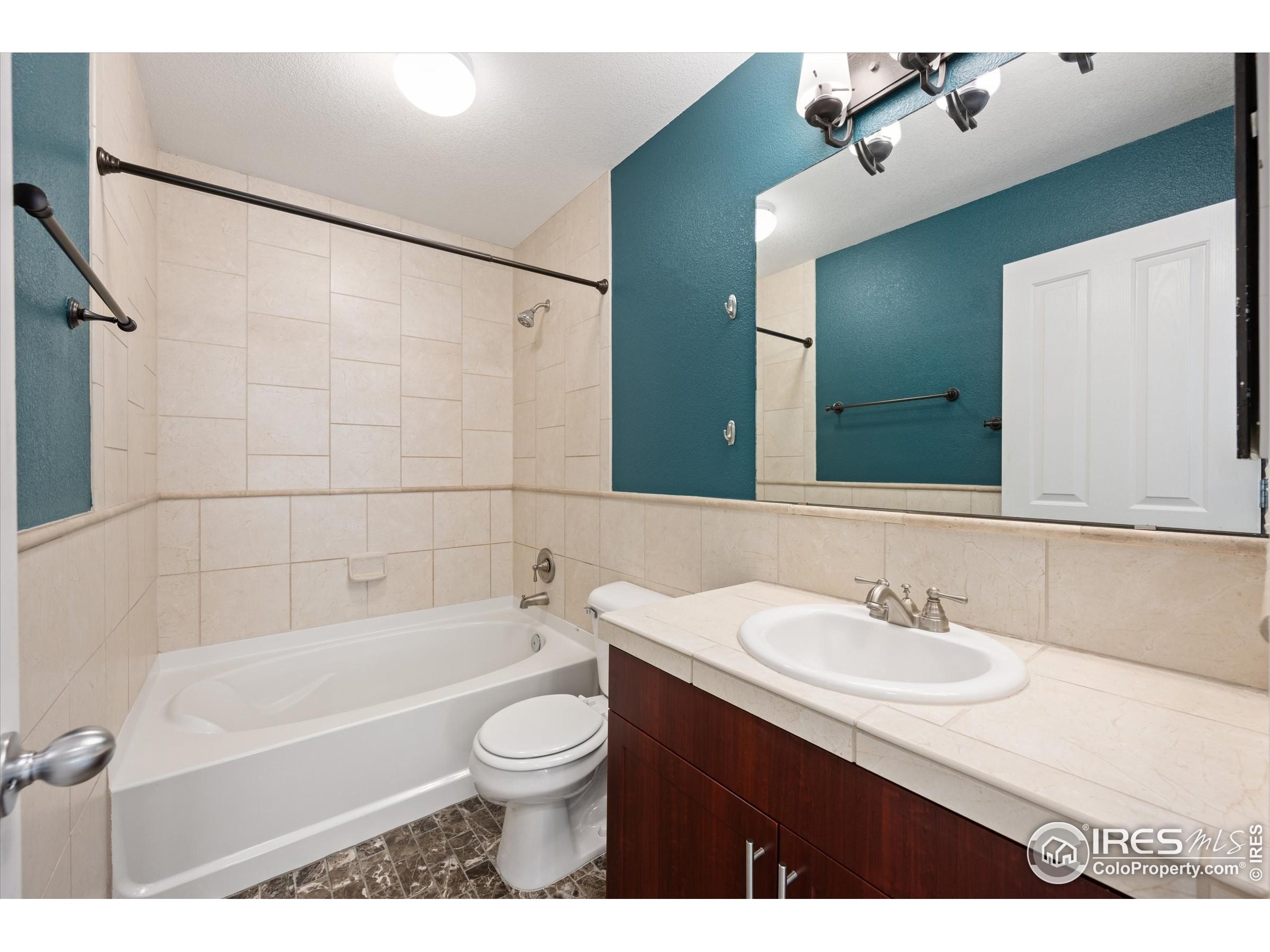 2120 Katahdin Dr