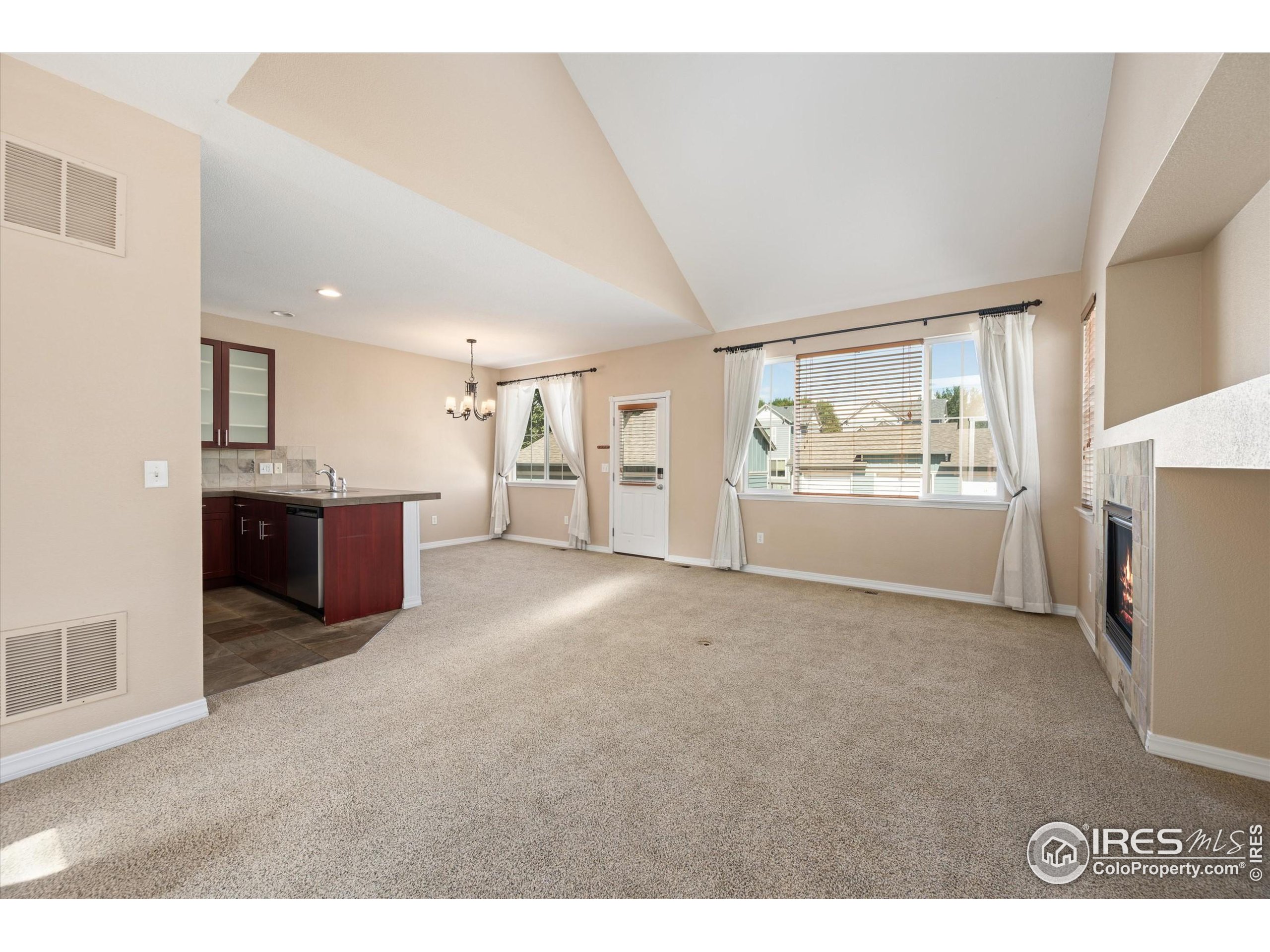2120 Katahdin Dr