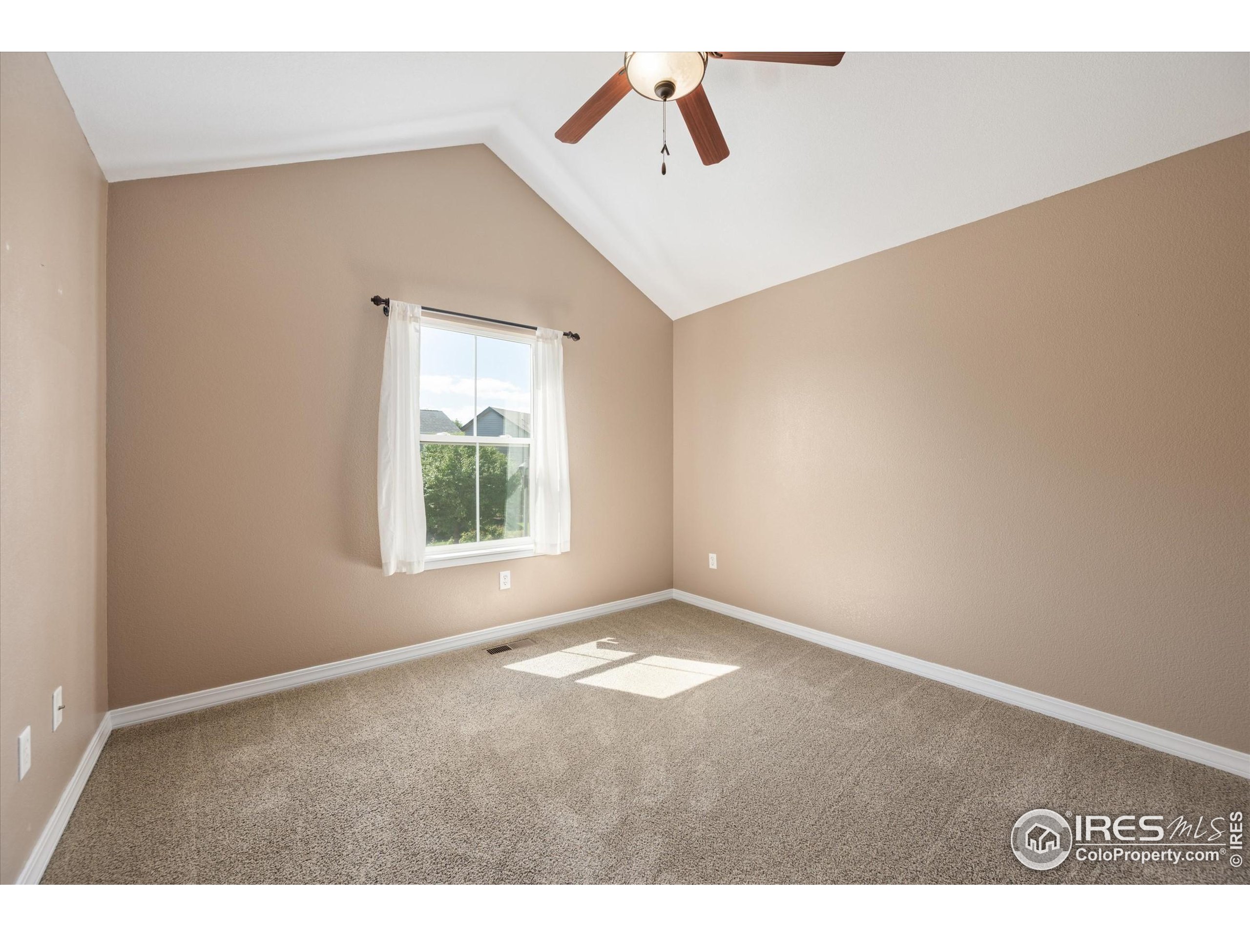 2120 Katahdin Dr