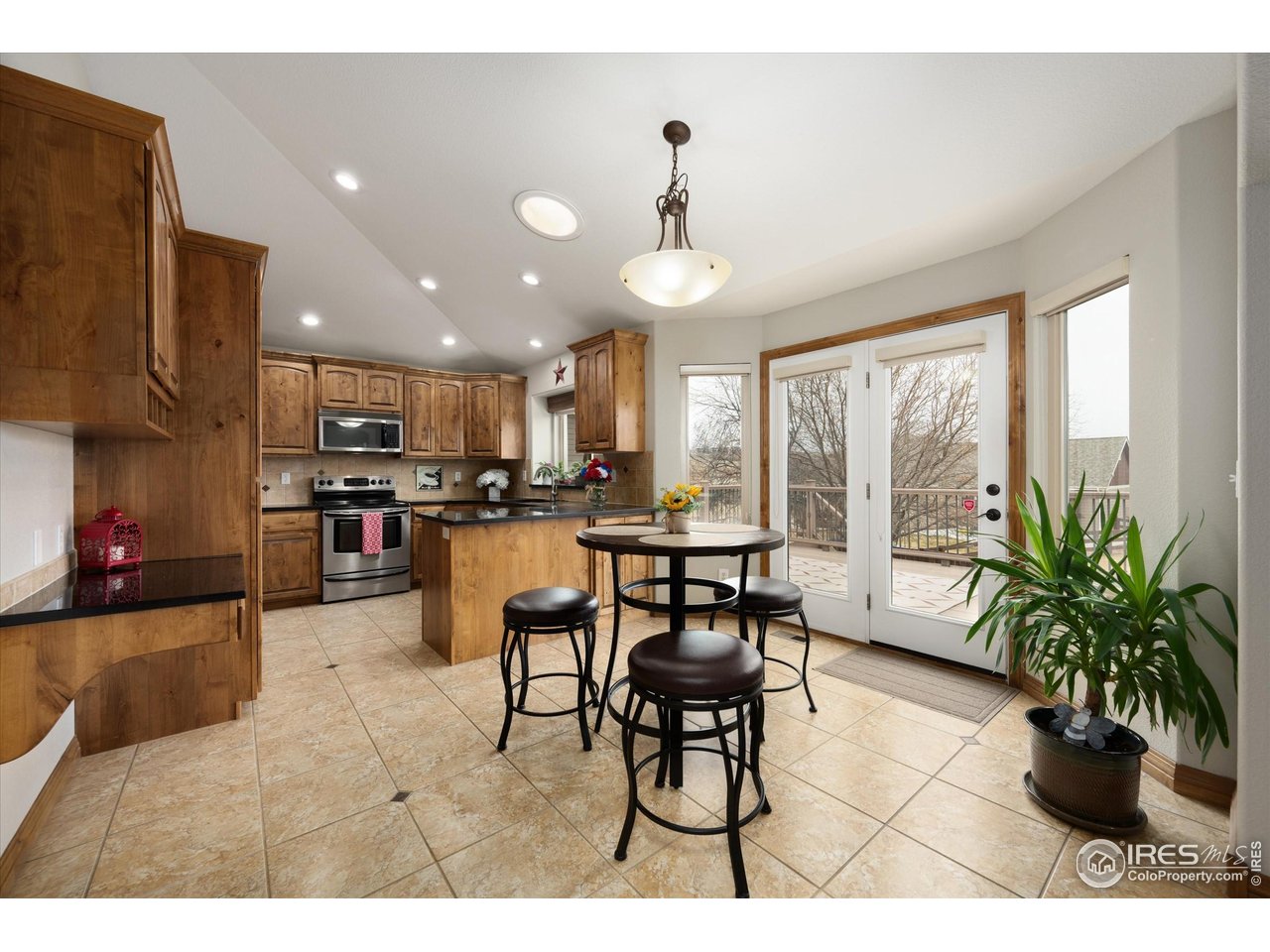 2086 Cape Hatteras Dr