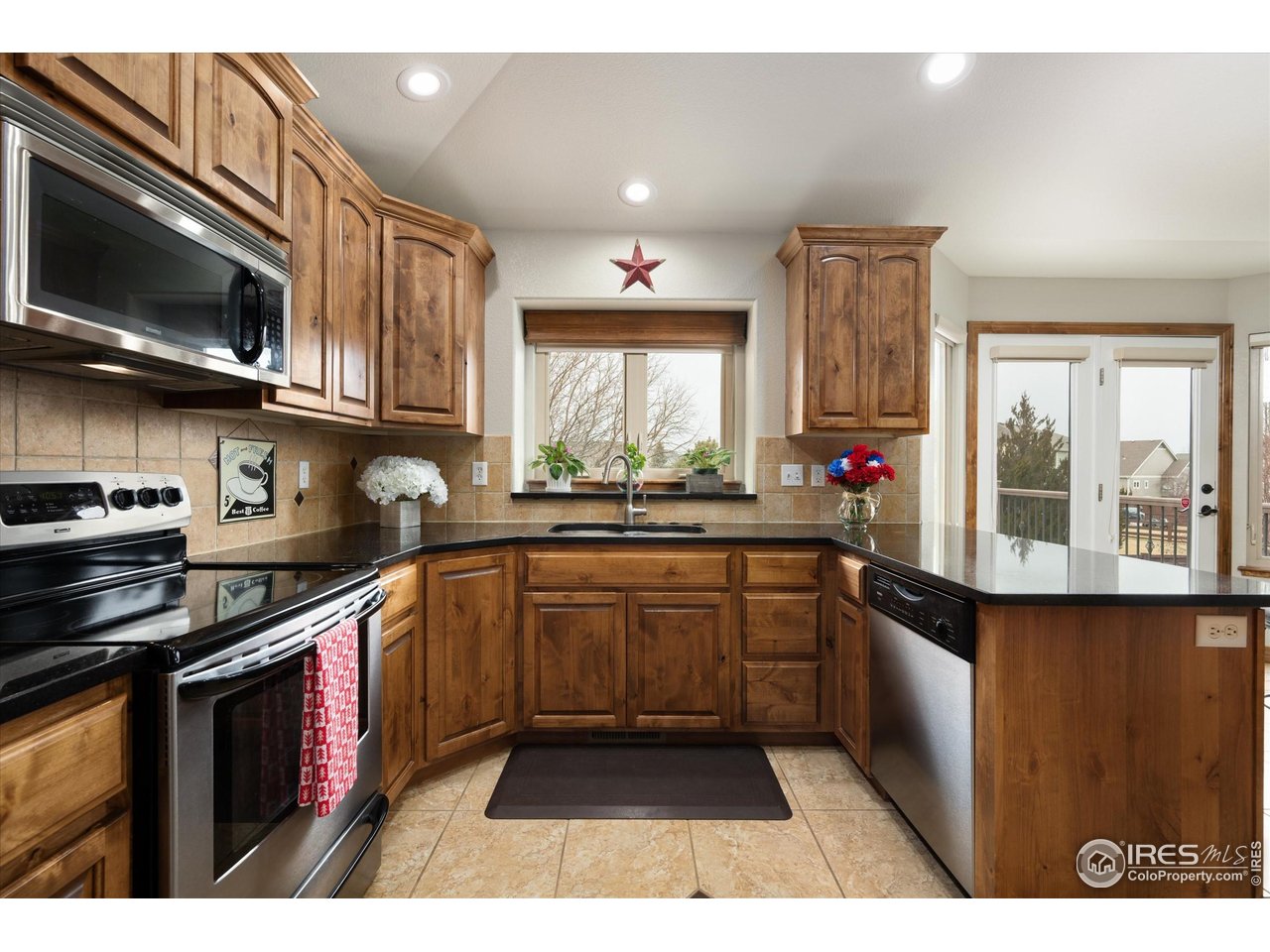 2086 Cape Hatteras Dr