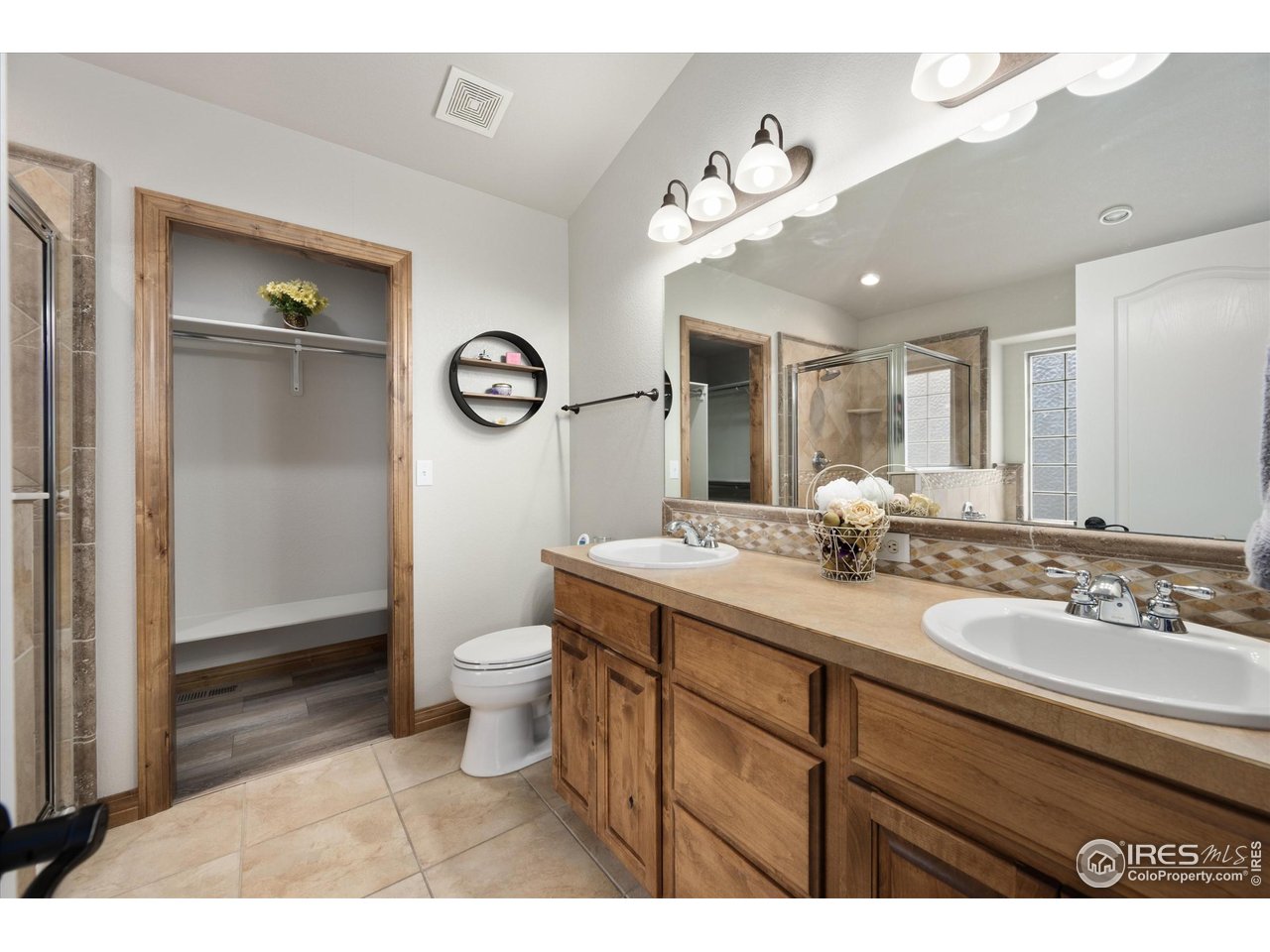 2086 Cape Hatteras Dr