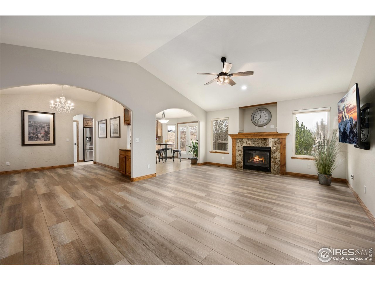 2086 Cape Hatteras Dr