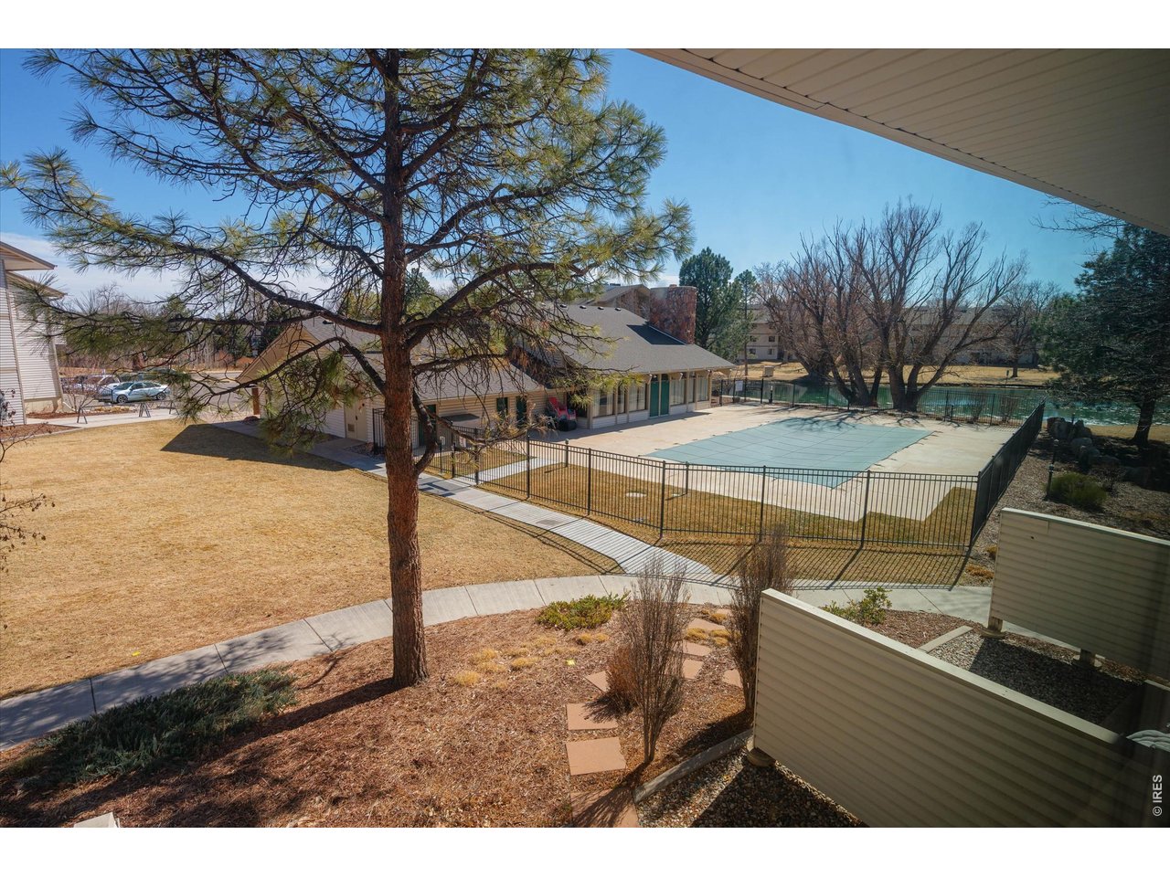 1705 Heatheridge Rd F-105