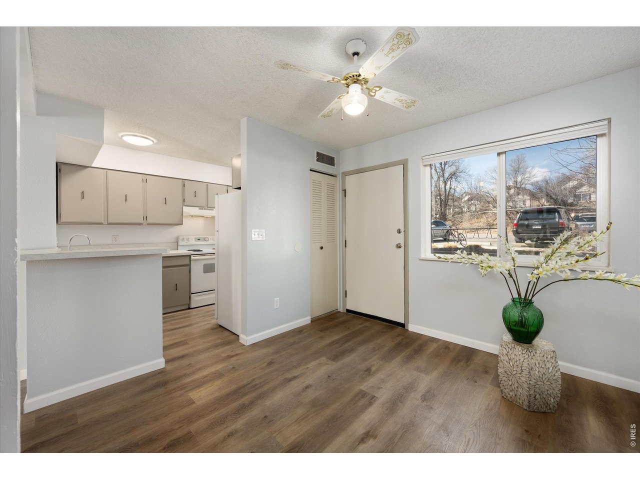 1705 Heatheridge Rd F-105