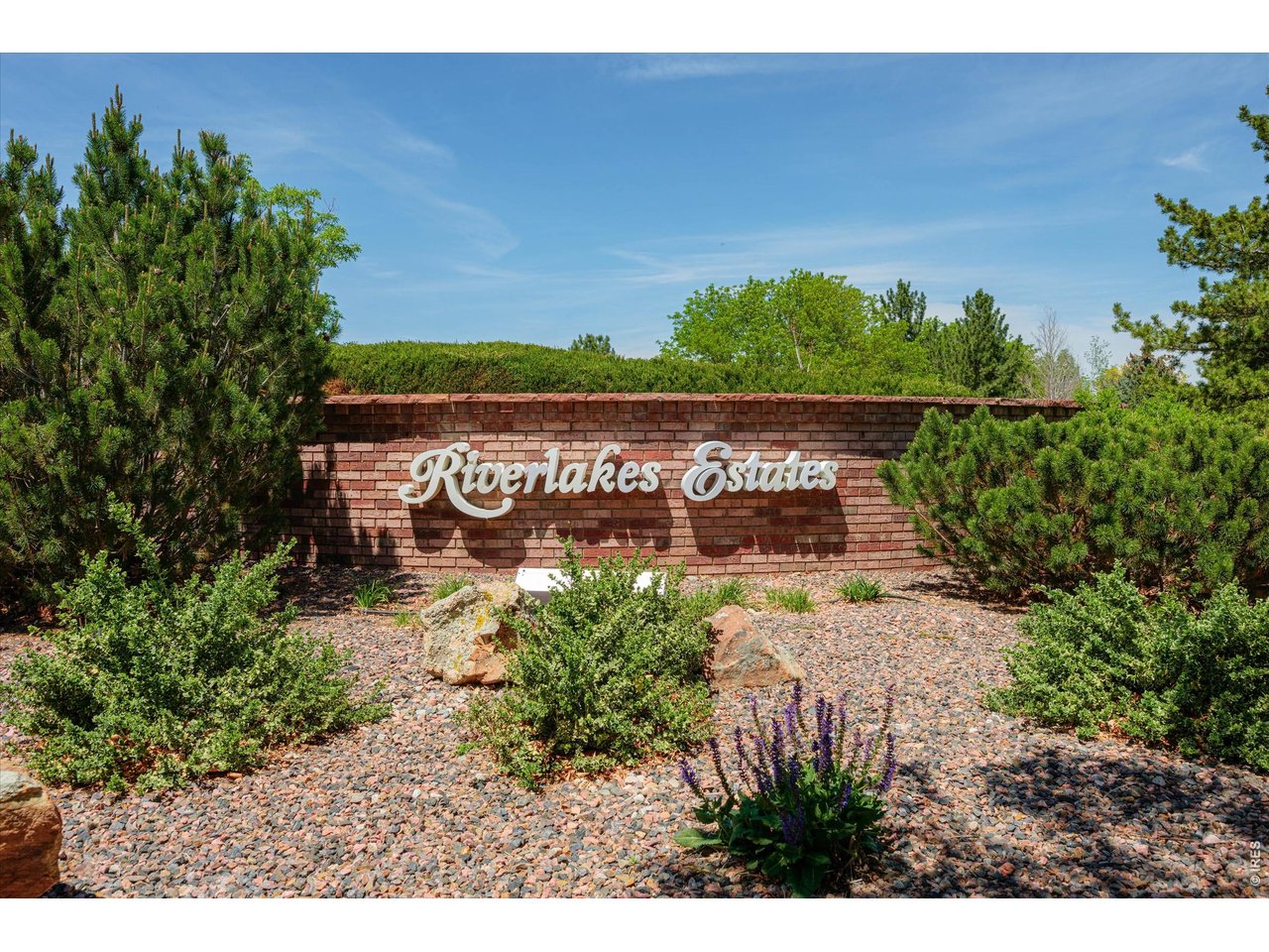 4330 Crane Ct