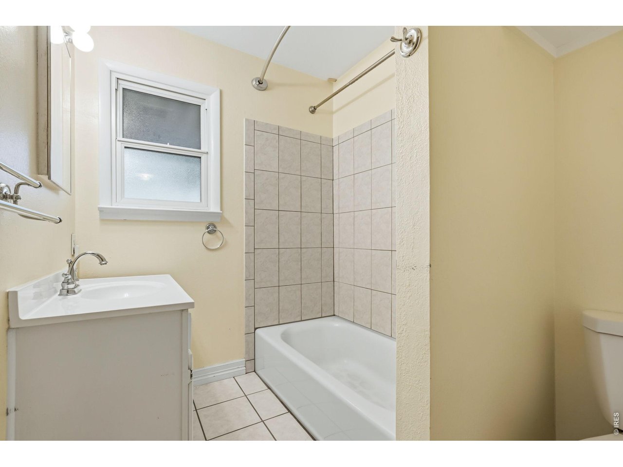 1709 Dale Ct