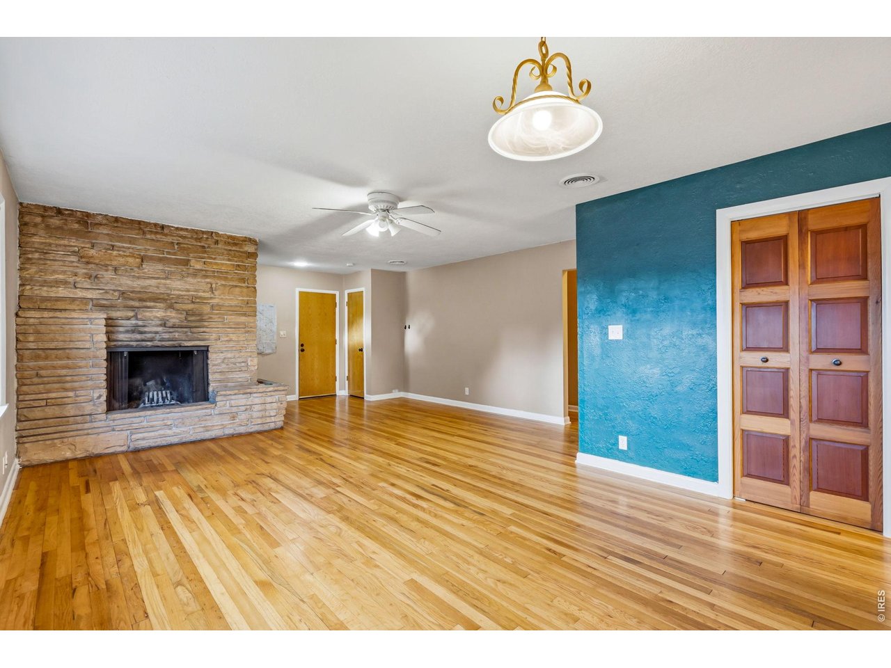 1709 Dale Ct