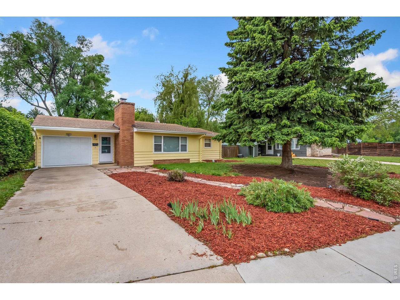 1709 Dale Ct