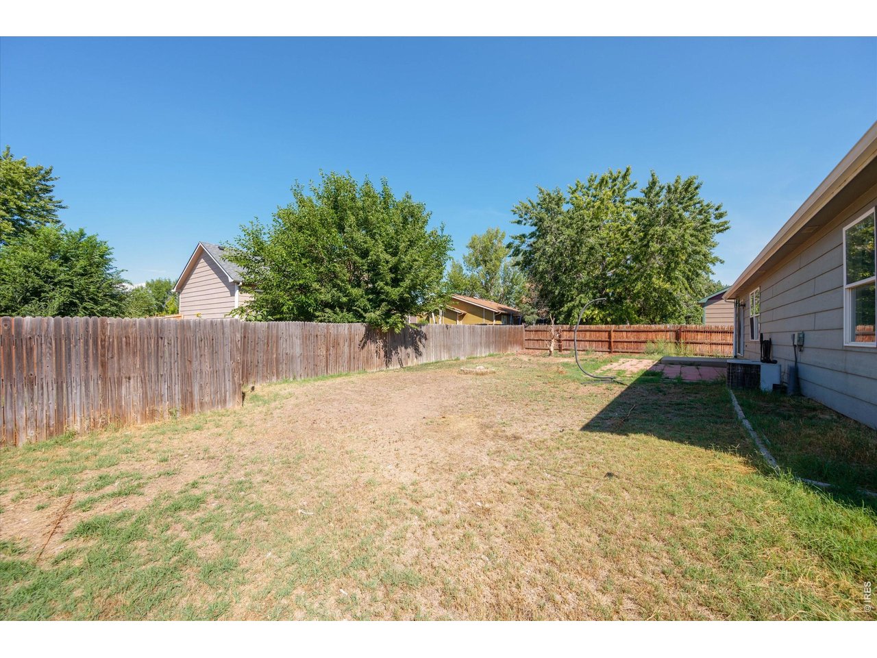4745 Everglade Ct
