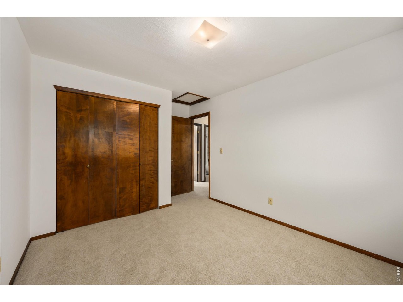 2618 Garden Dr
