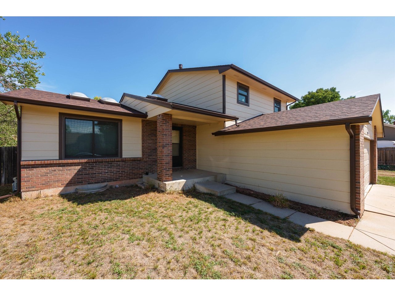 2618 Garden Dr