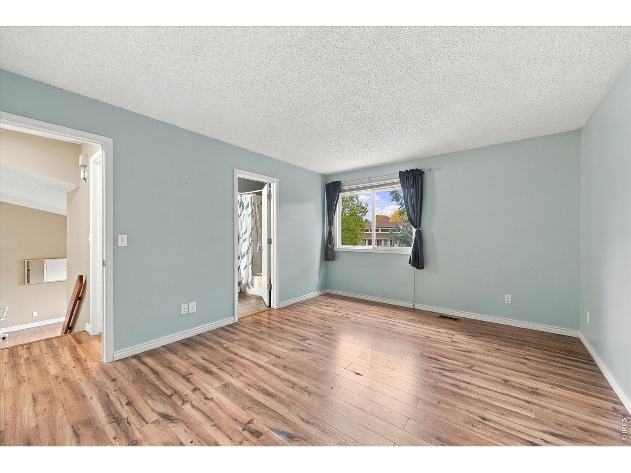 3349 Hickok Dr