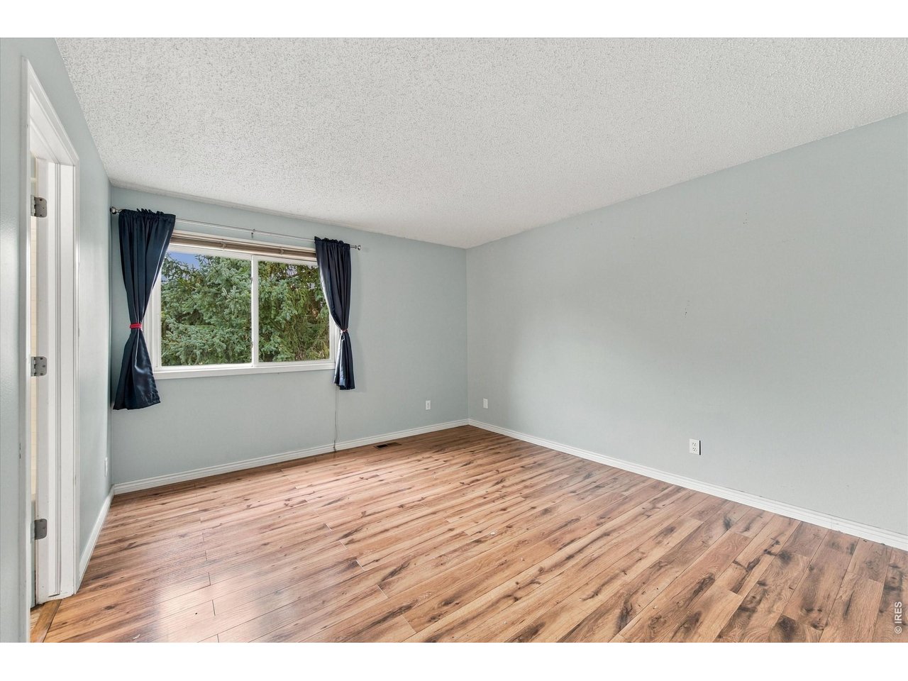 3349 Hickok Dr