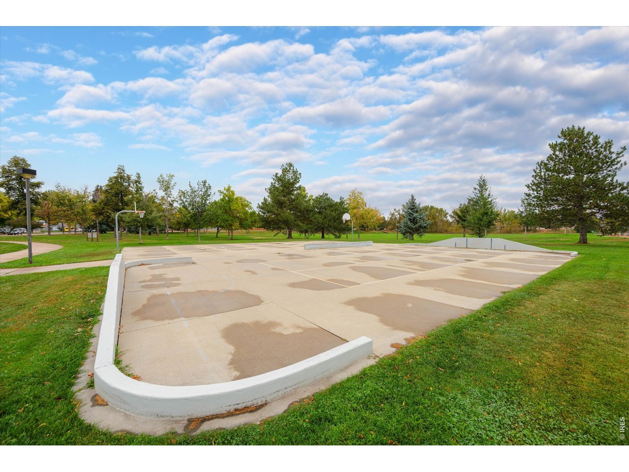 3349 Hickok Dr