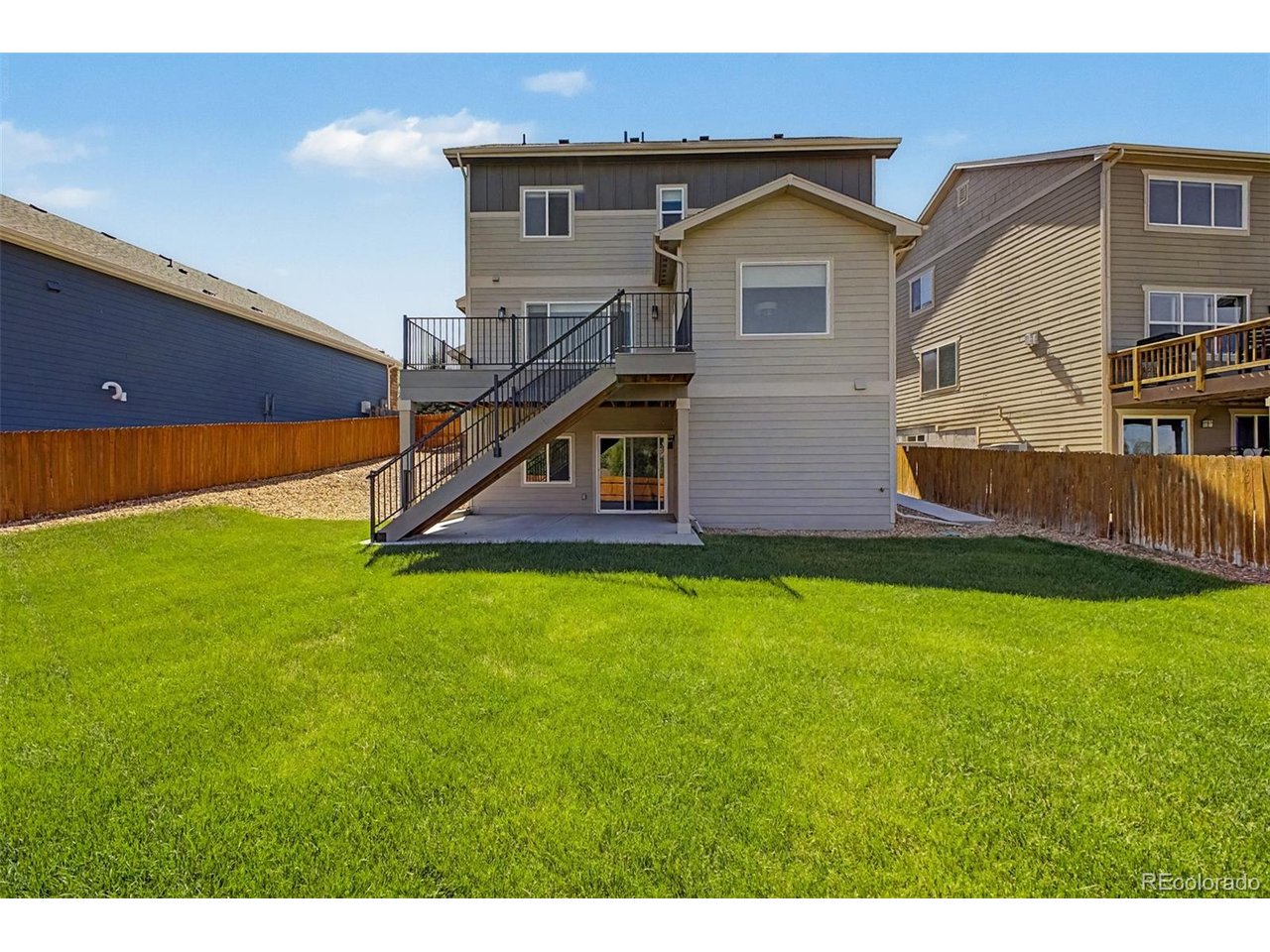 962 Campfire Dr