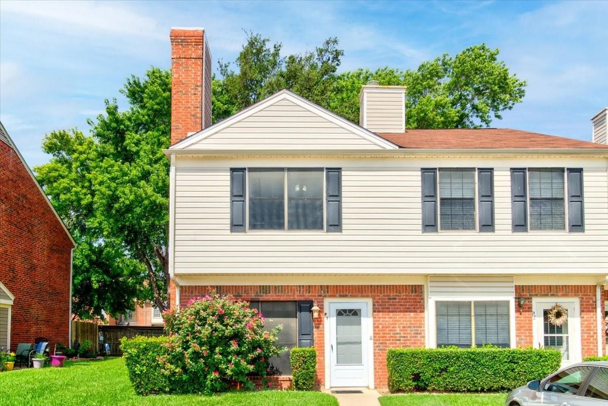 234 Samuel Boulevard P 1