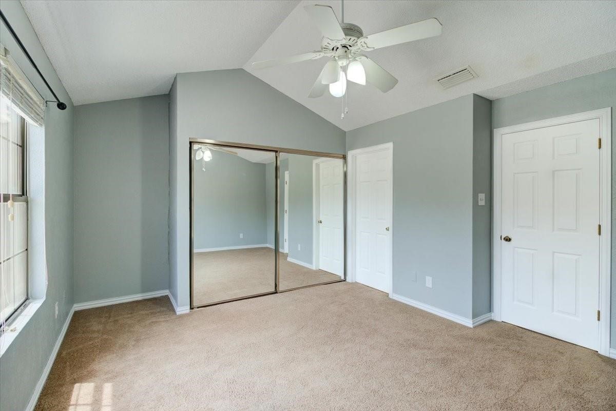 234 Samuel Boulevard P 1