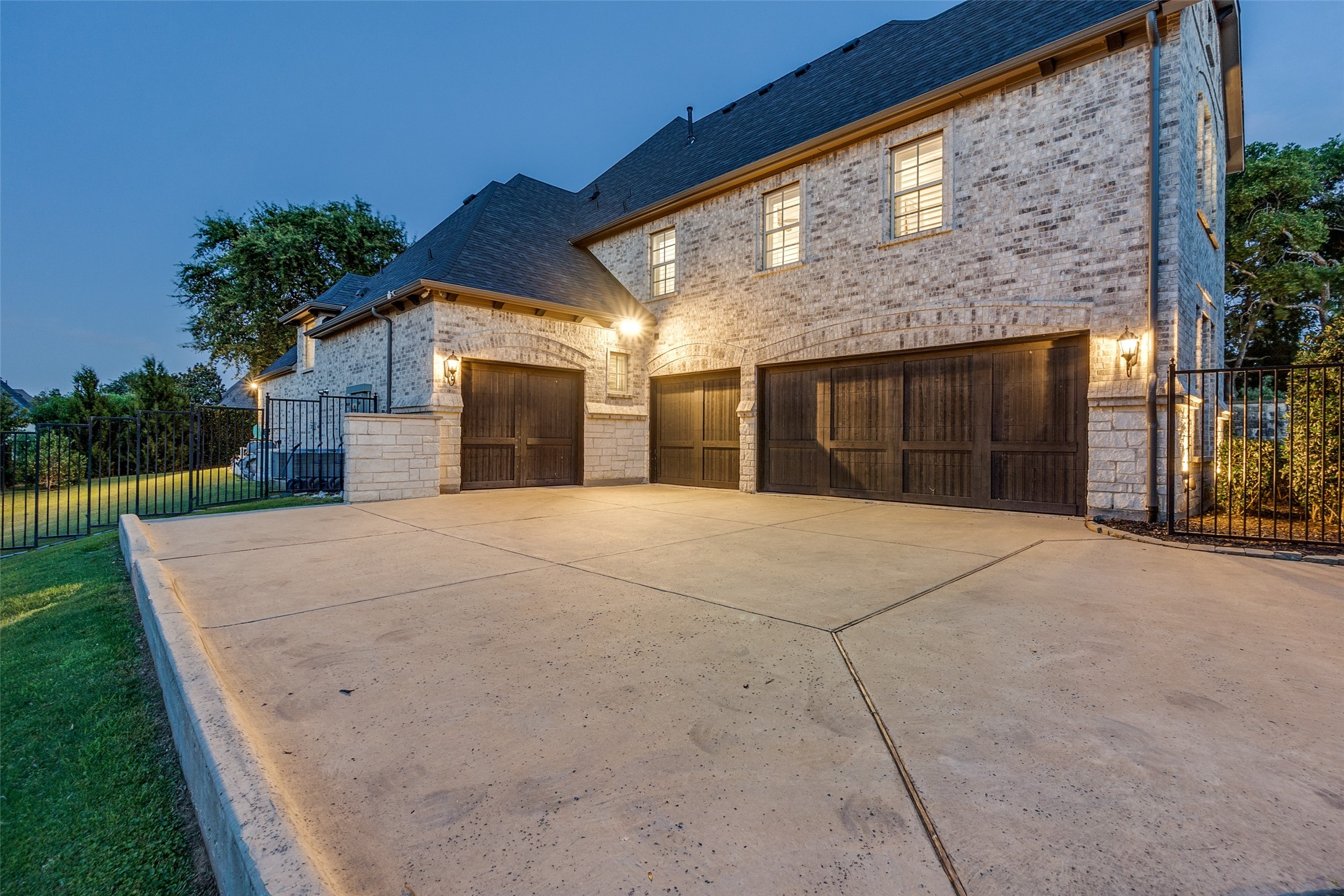 1001 Tennyson Drive