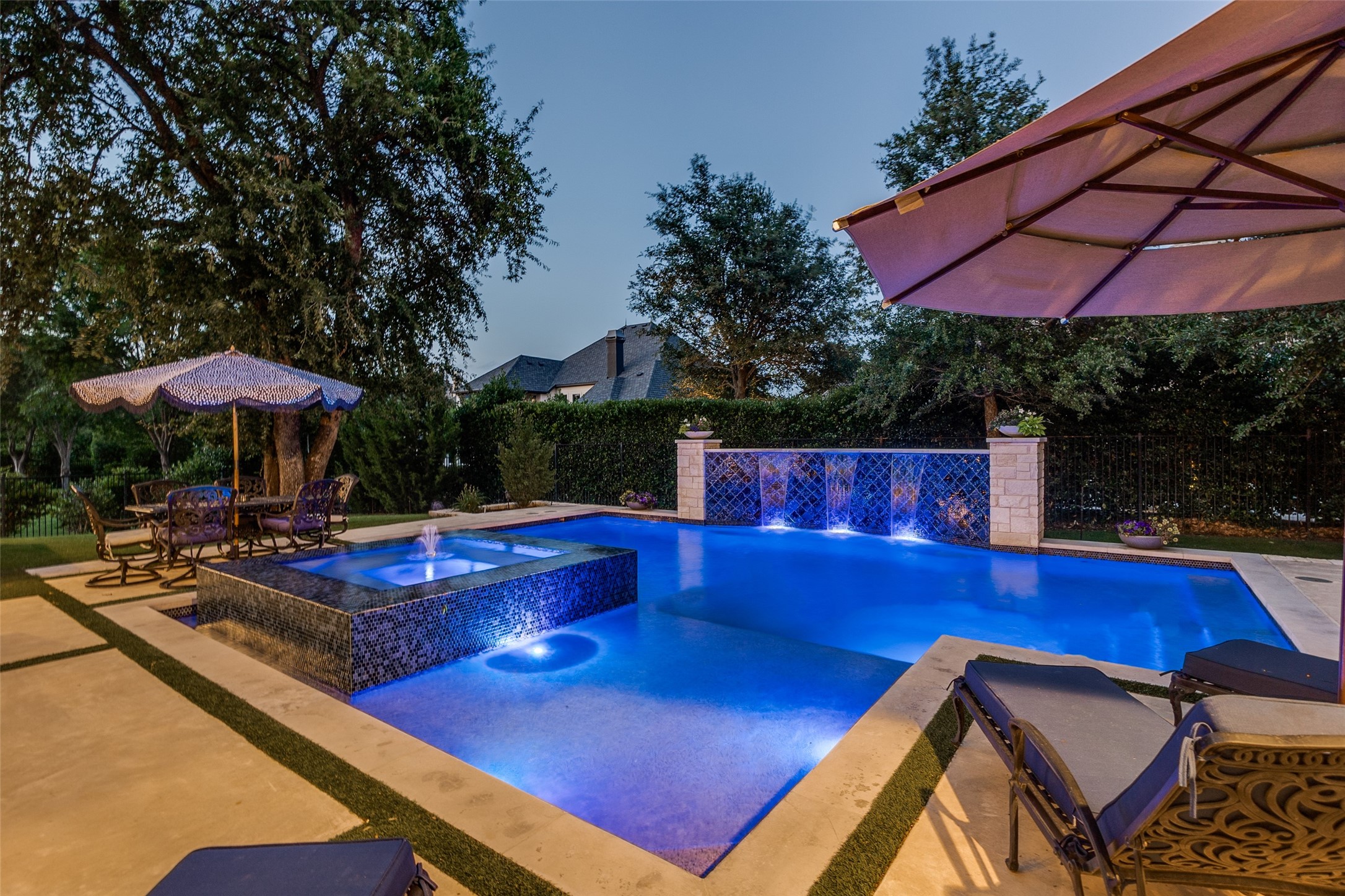 1001 Tennyson Drive