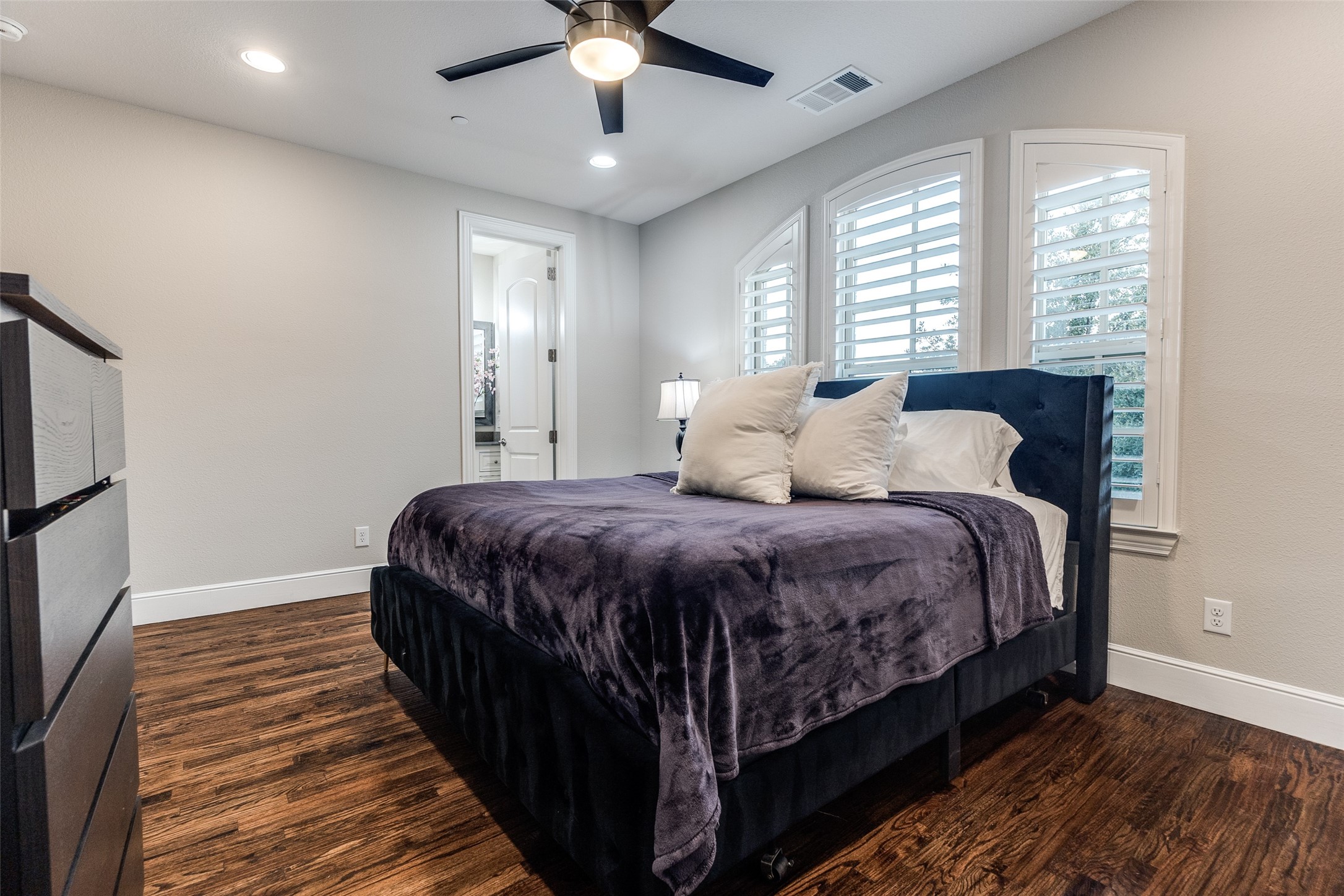 1001 Tennyson Drive