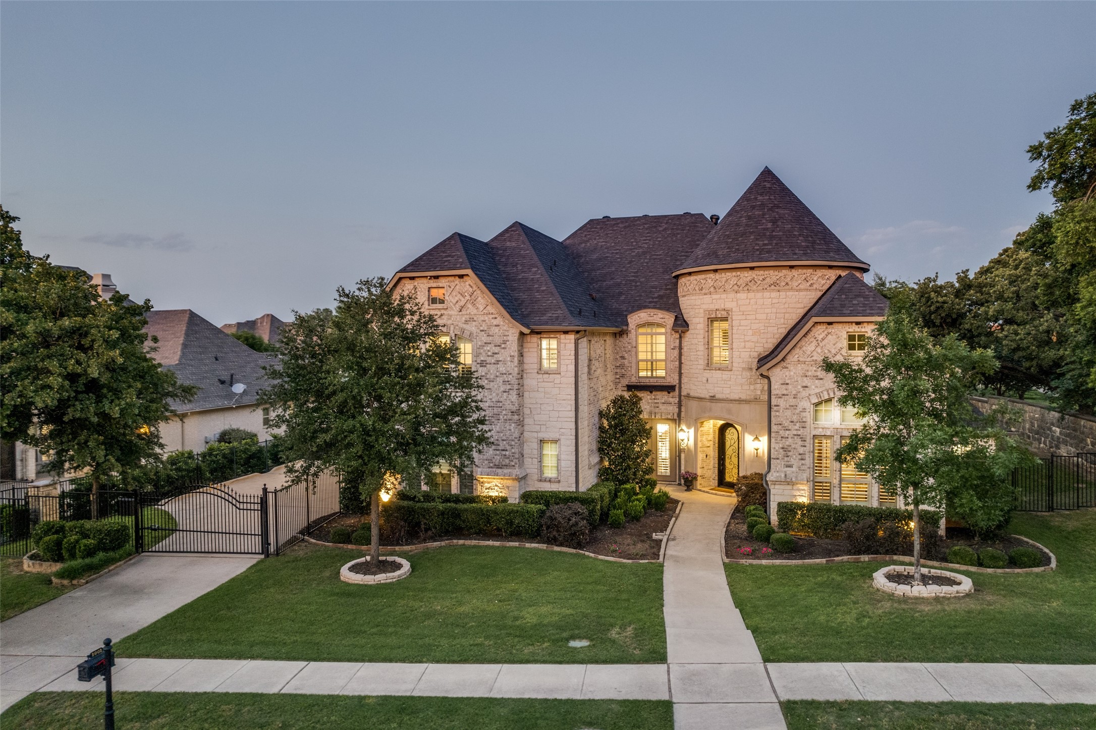 1001 Tennyson Drive