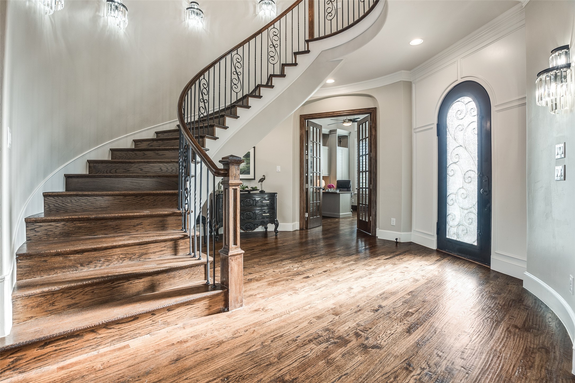 1001 Tennyson Drive