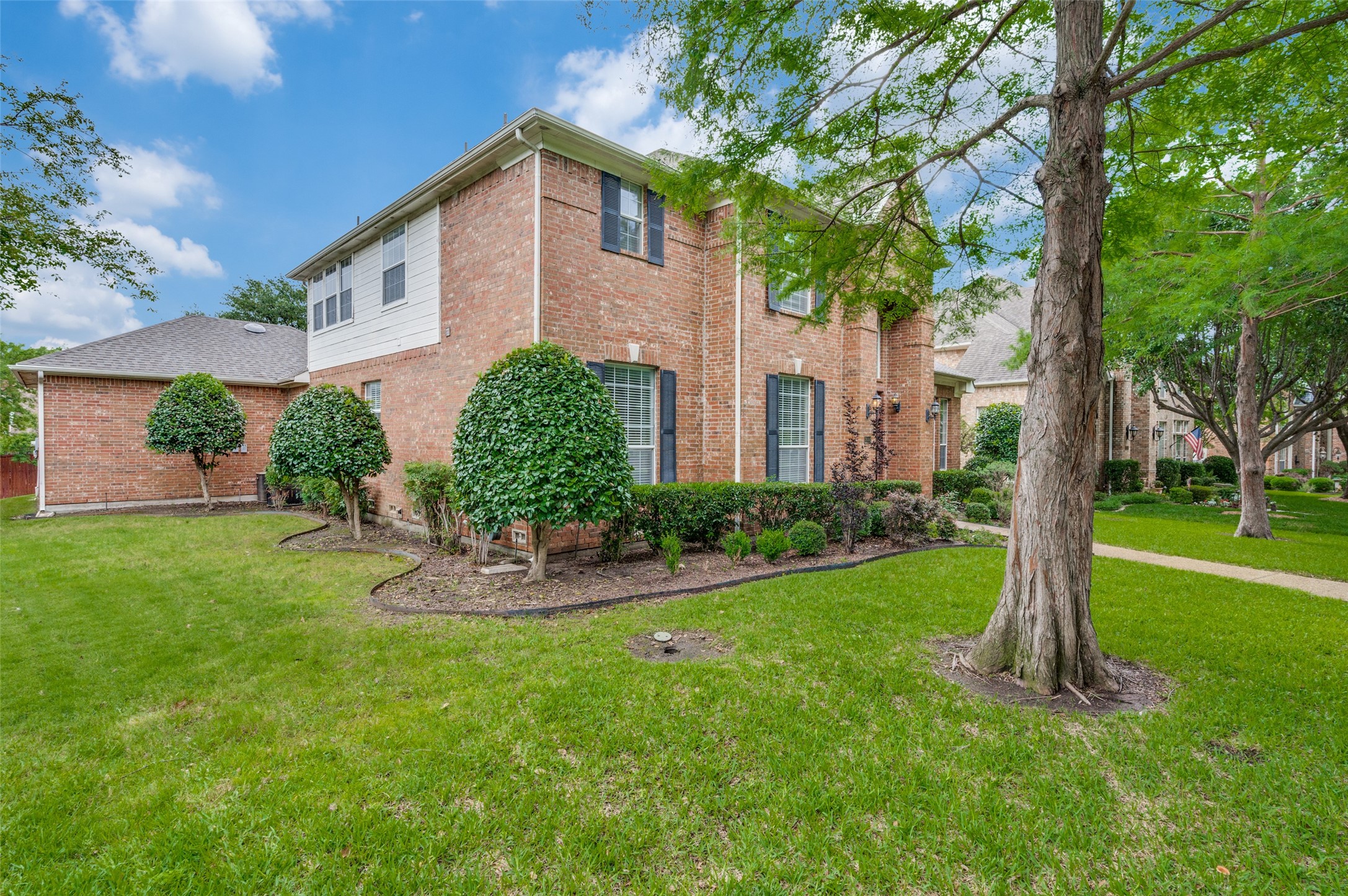 7444 Primrose Drive