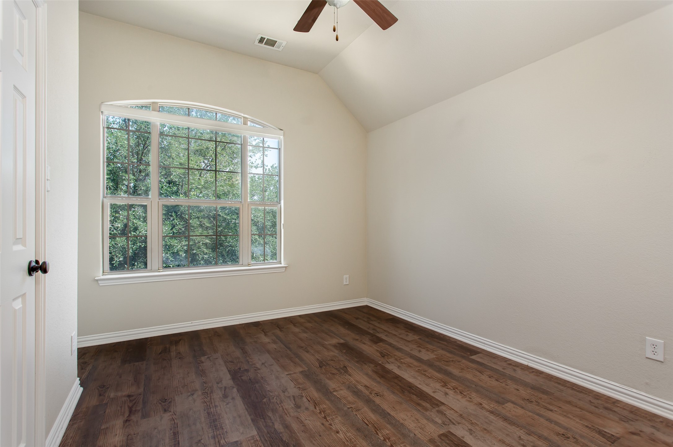 7417 Hidden Cove Lane